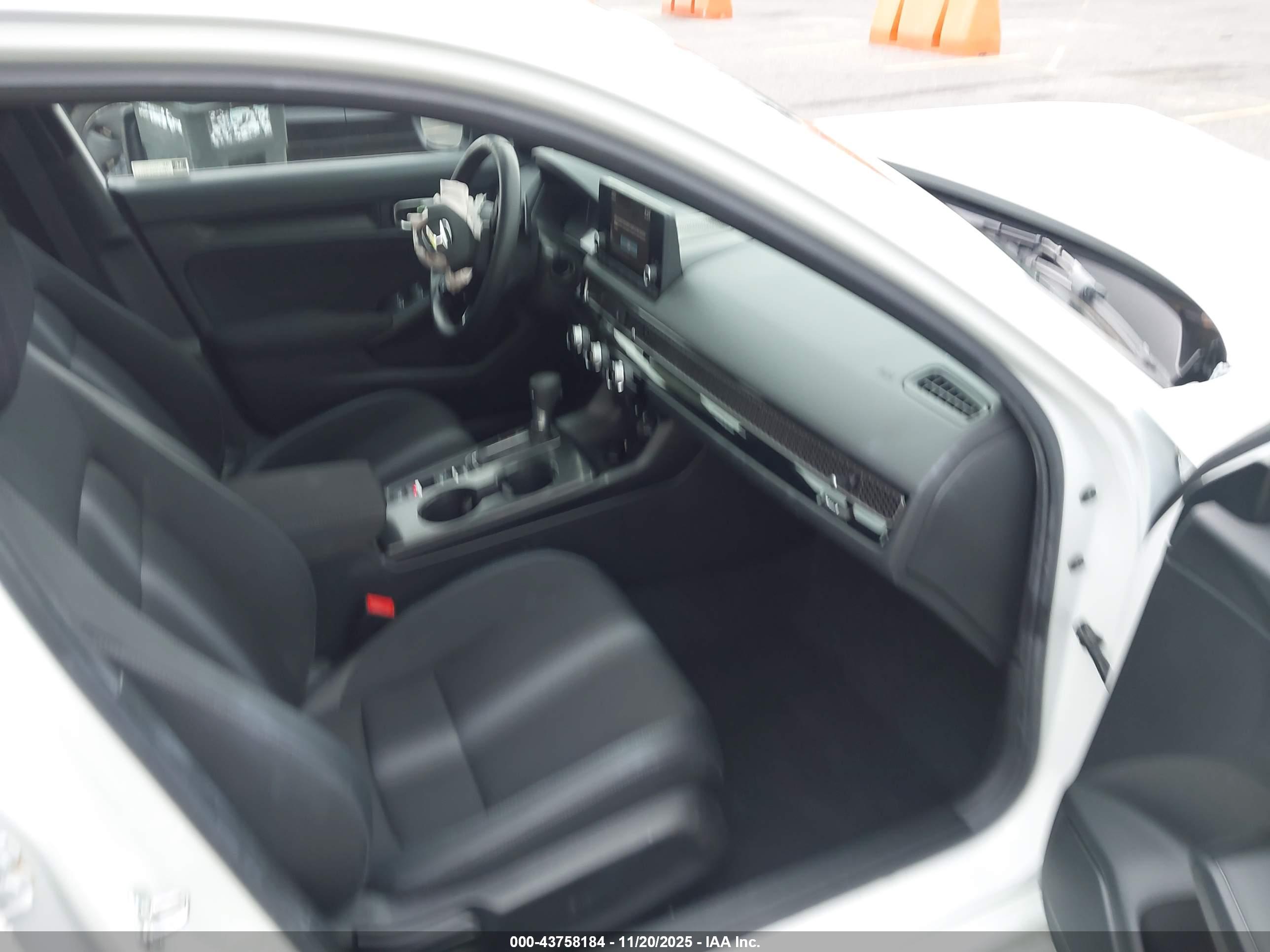 HONDA CIVIC image 5