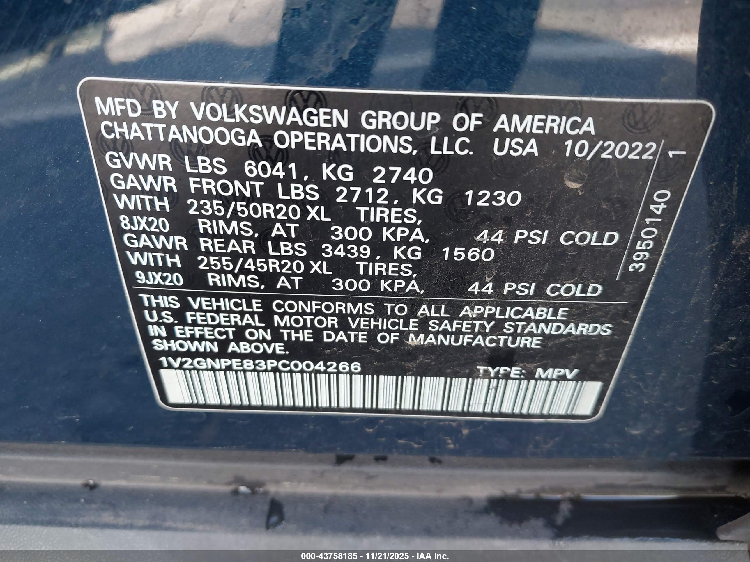 VOLKSWAGEN ID.4 image 9