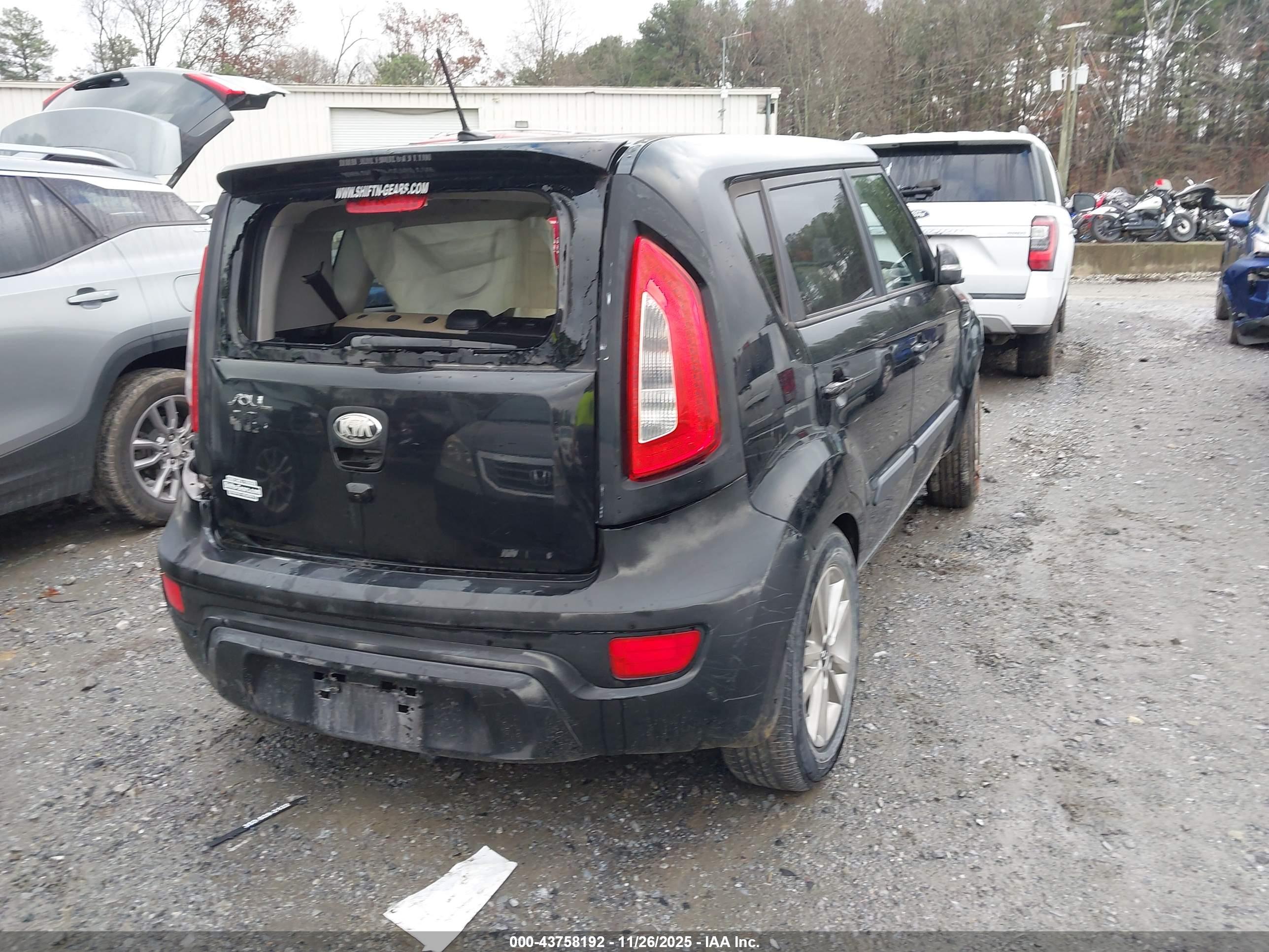 KIA SOUL image 4