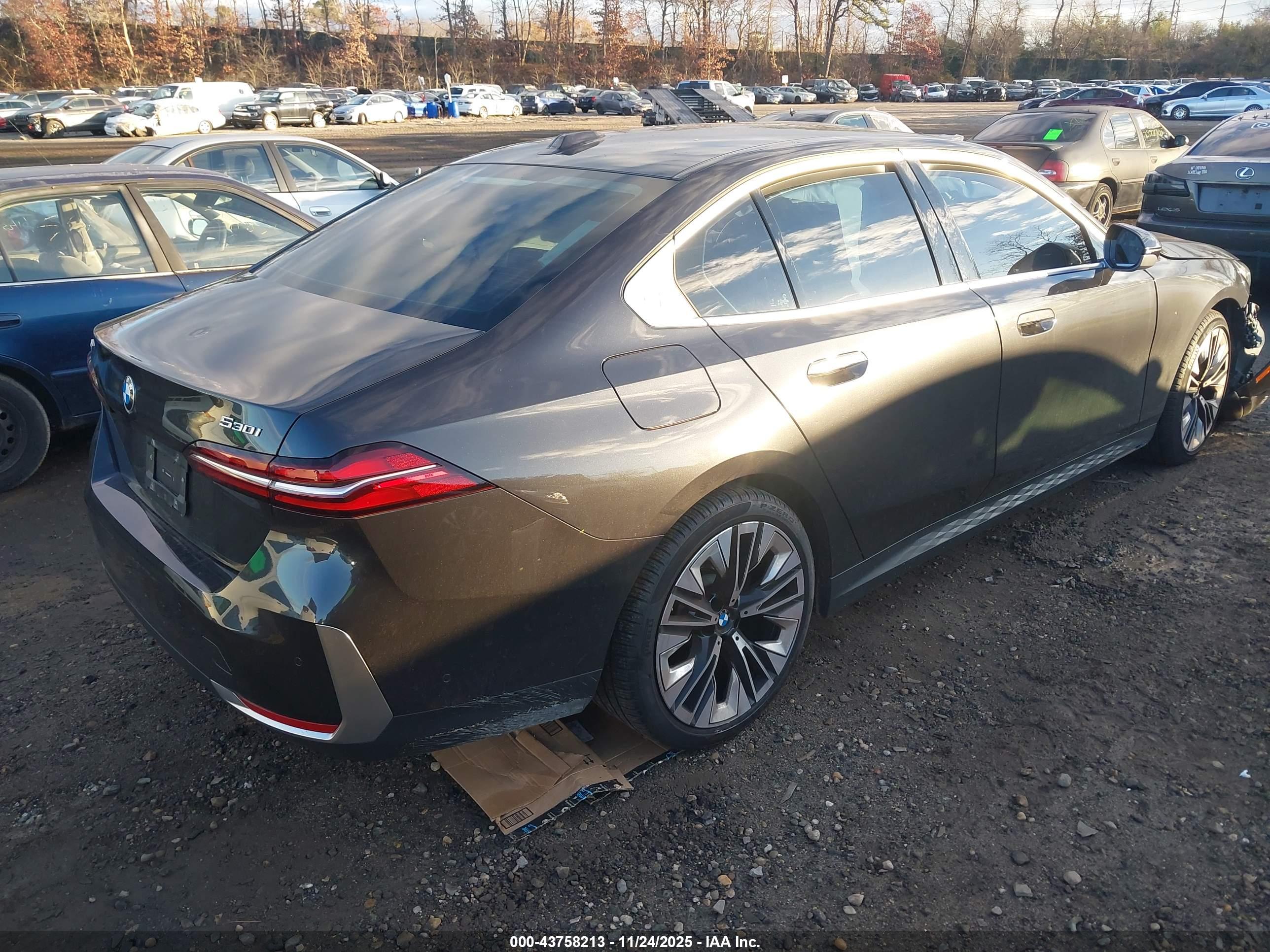 BMW 530I image 4