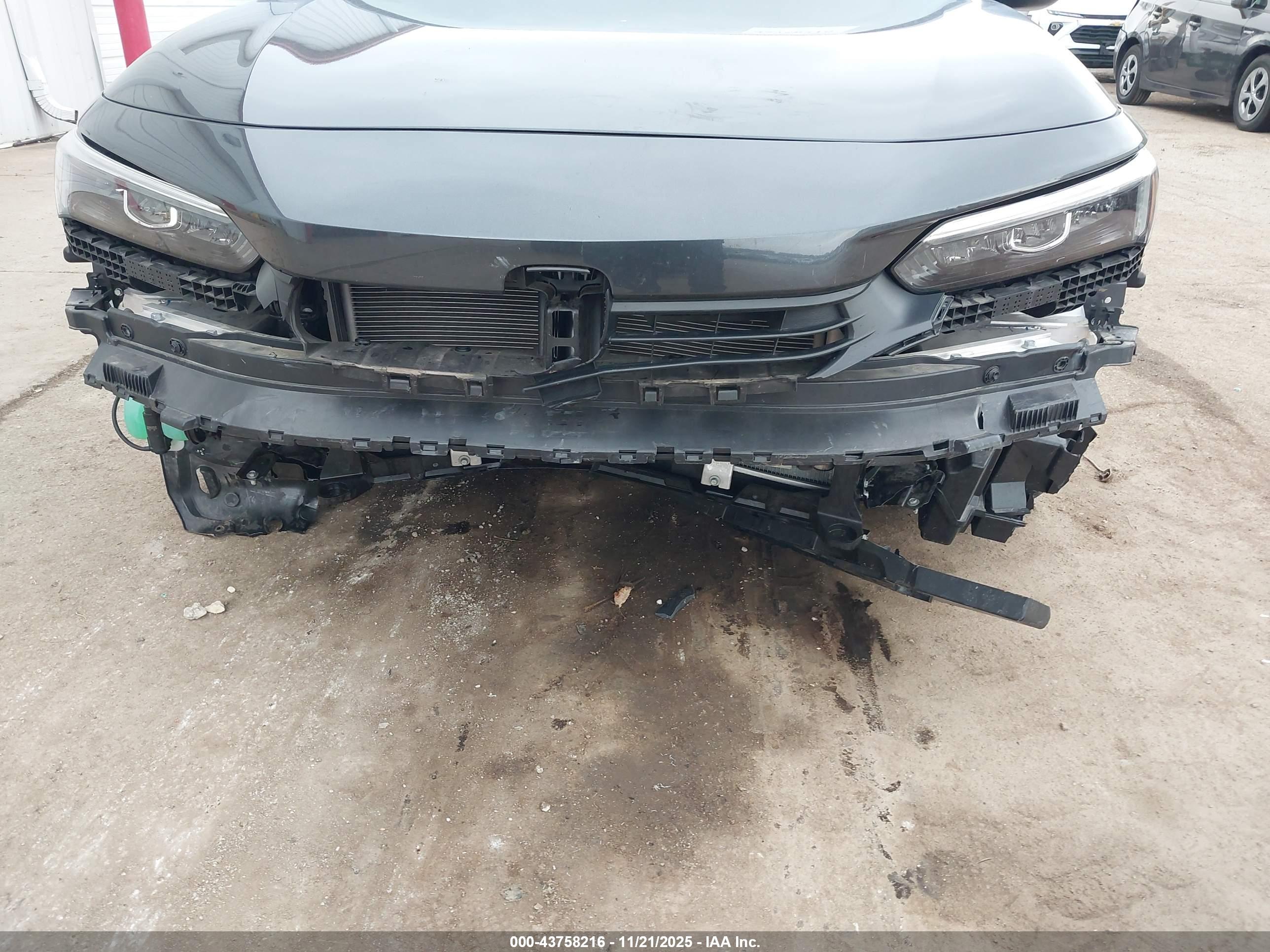 HONDA CIVIC image 6