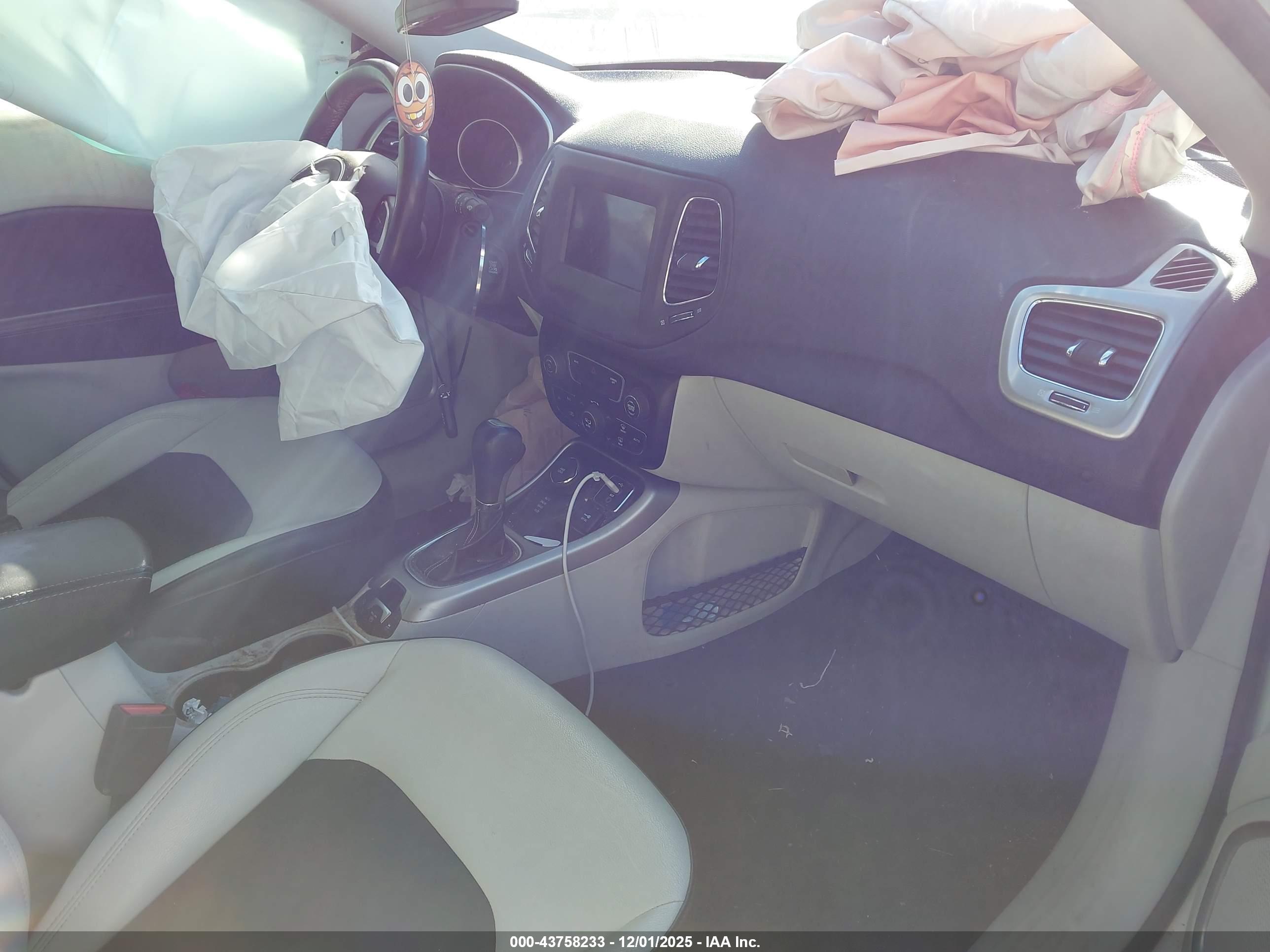 JEEP COMPASS image 5