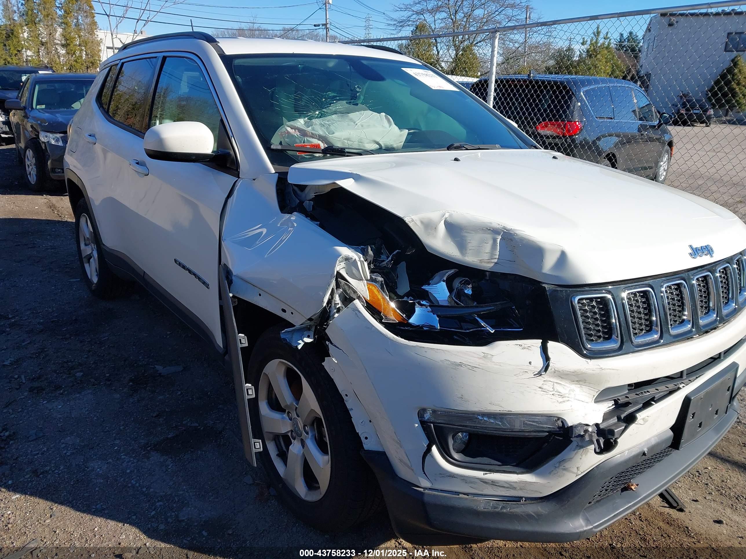 JEEP COMPASS image 6