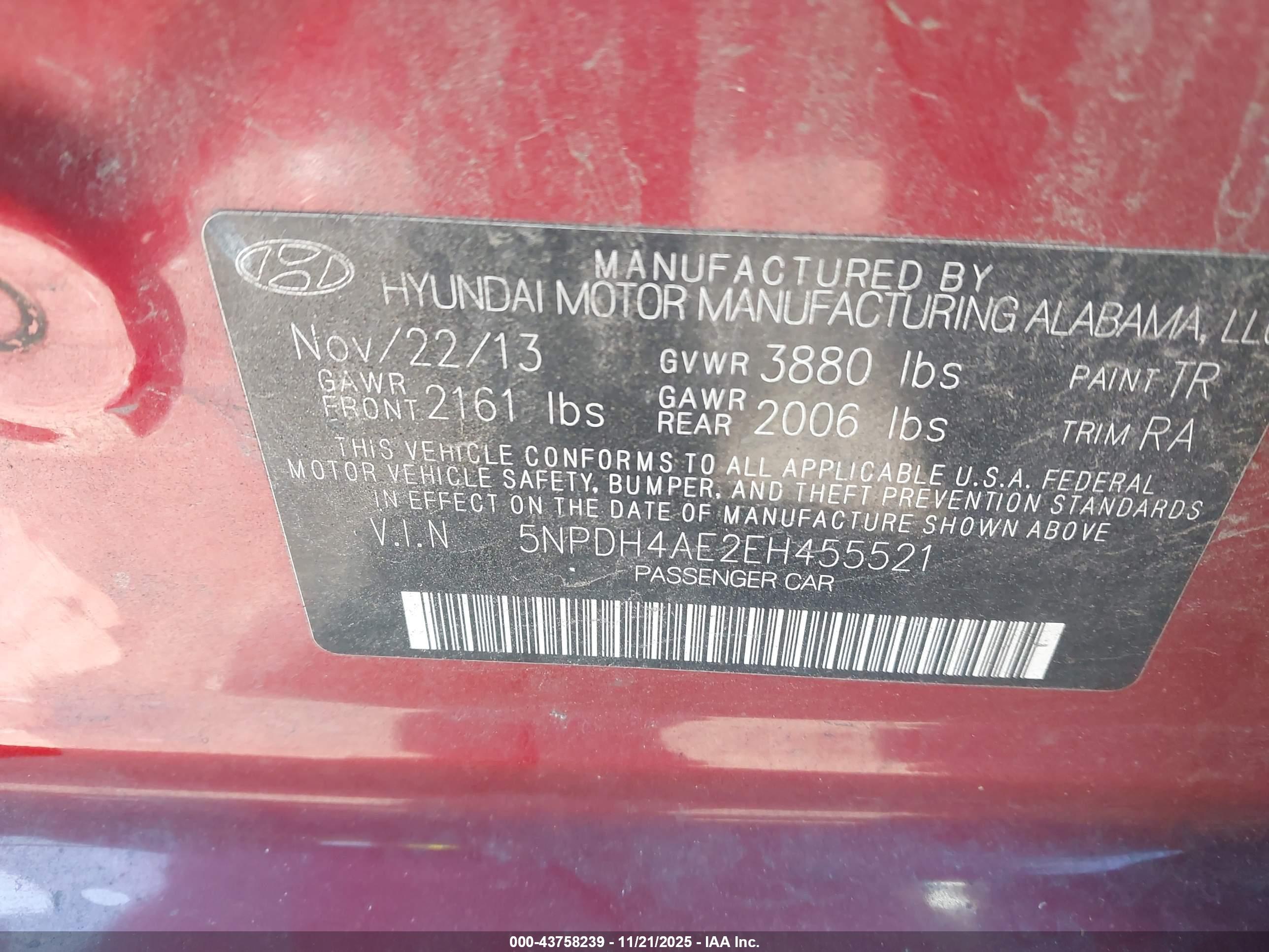 HYUNDAI ELANTRA image 9