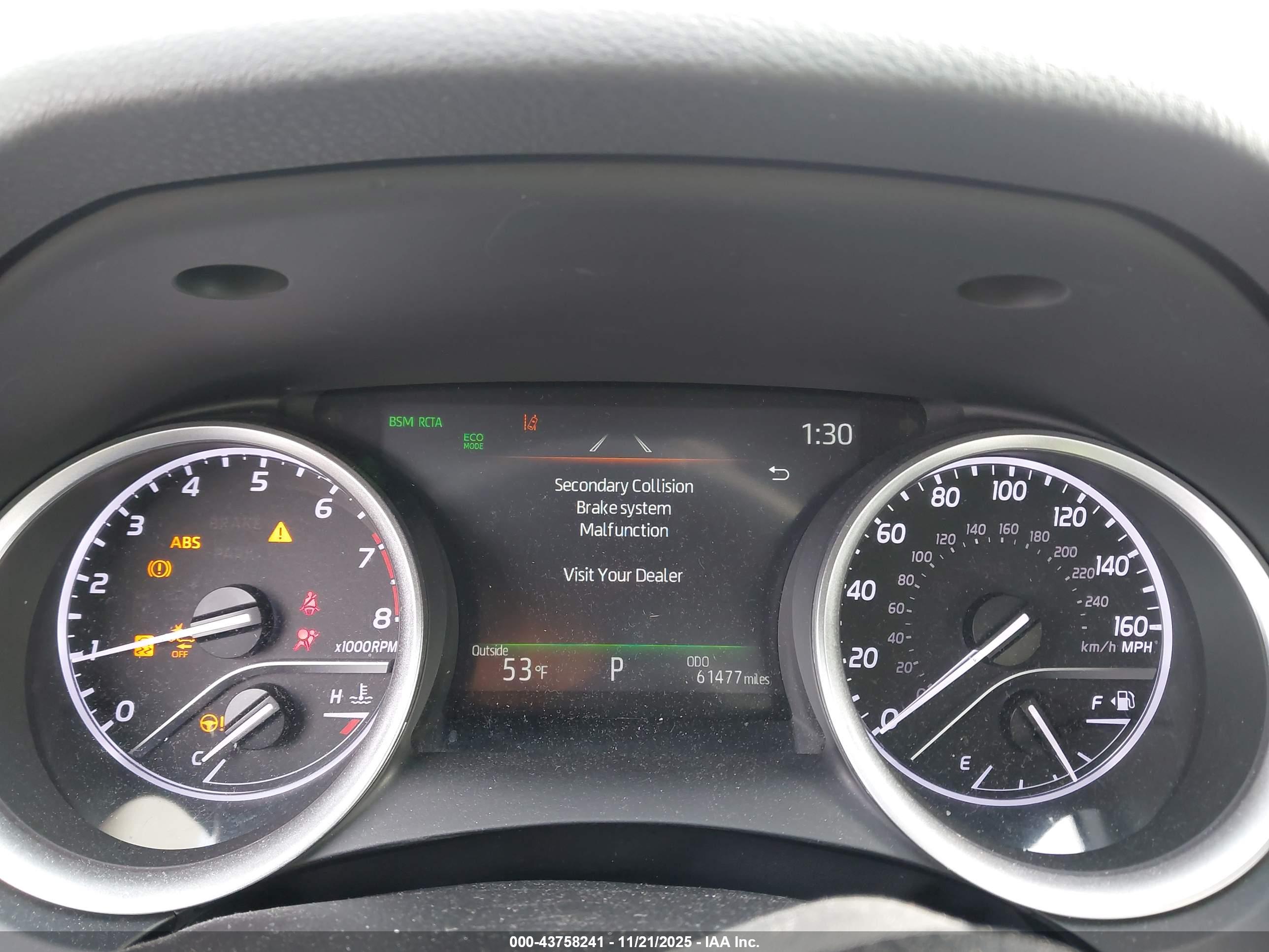 TOYOTA CAMRY image 7