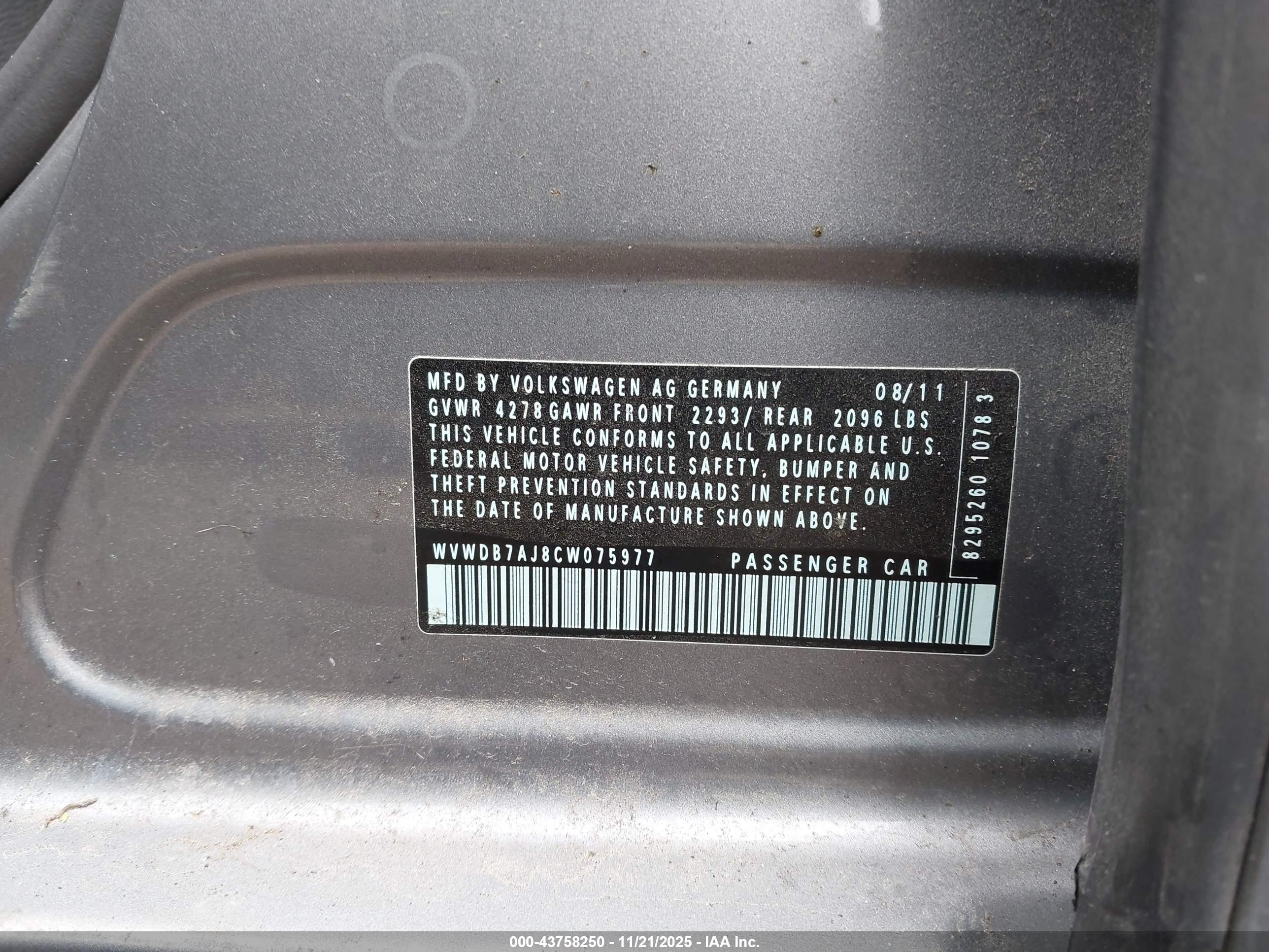 VOLKSWAGEN GOLF image 9