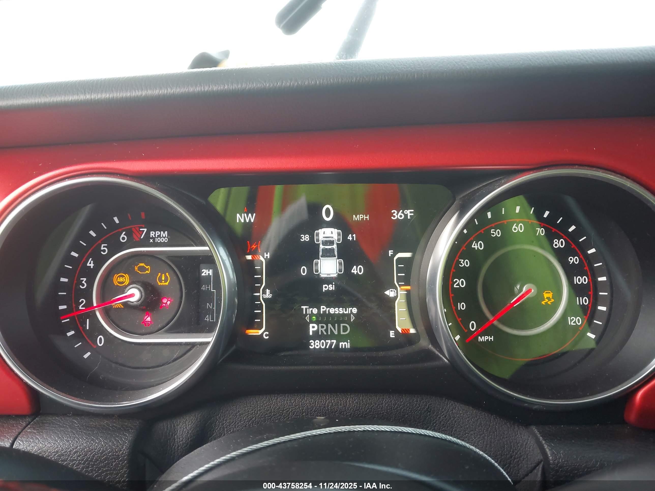 JEEP GLADIATOR image 7