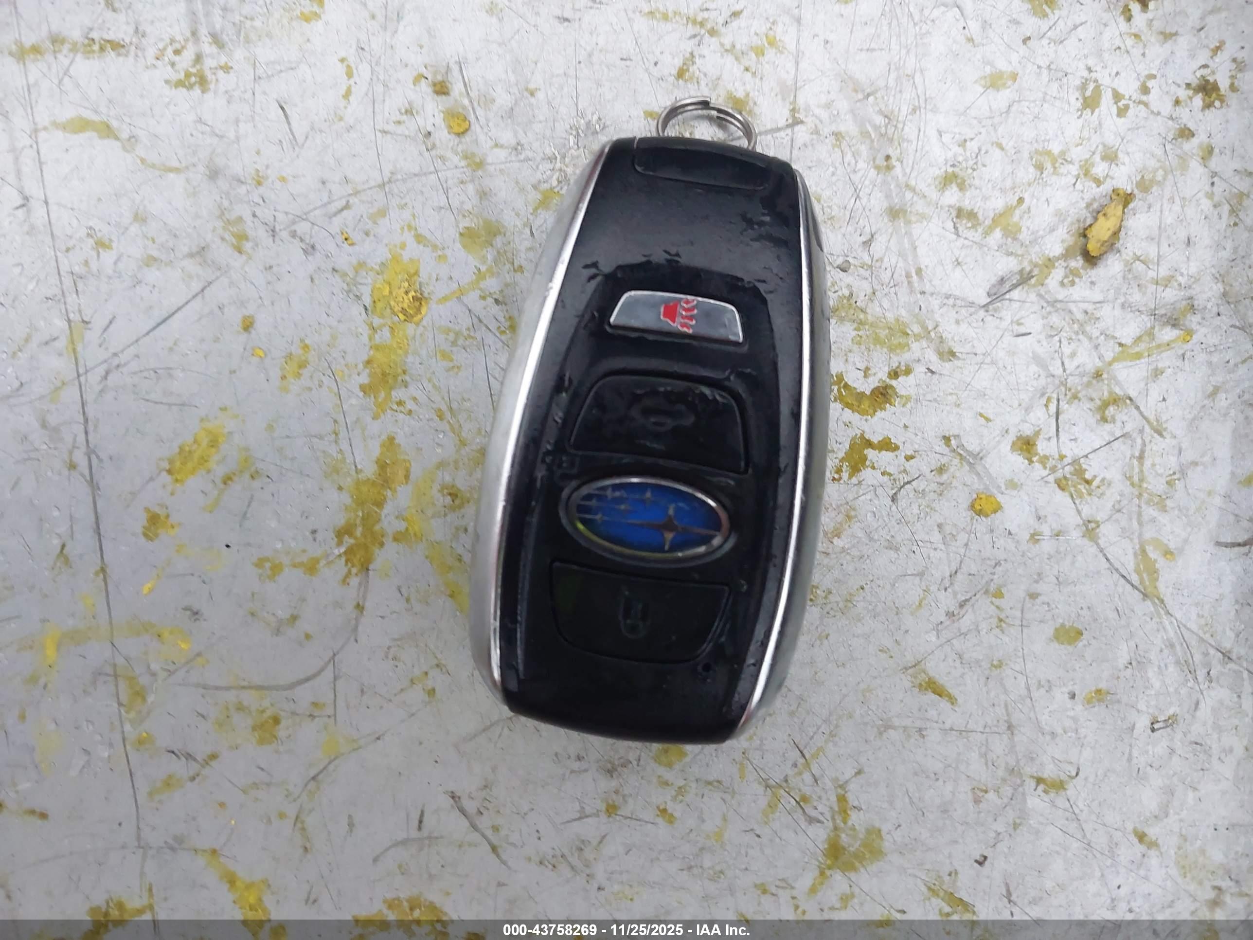 SUBARU CROSSTREK image 11