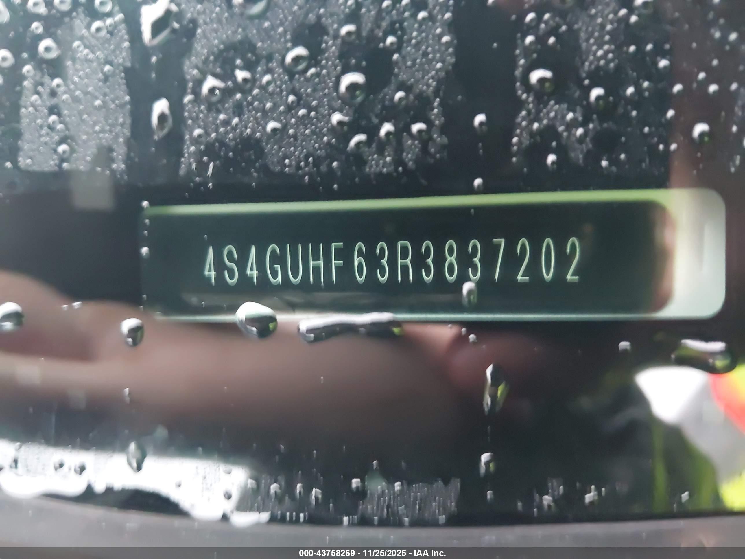 SUBARU CROSSTREK image 9