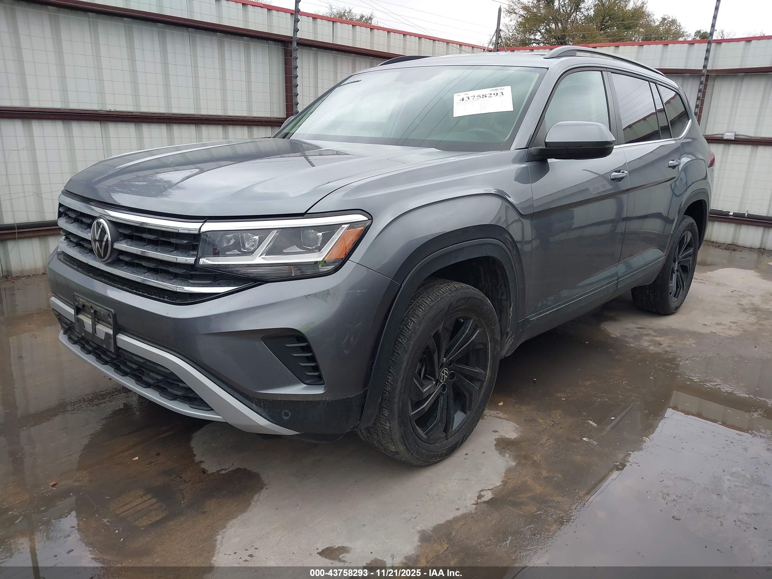 VOLKSWAGEN ATLAS image 2