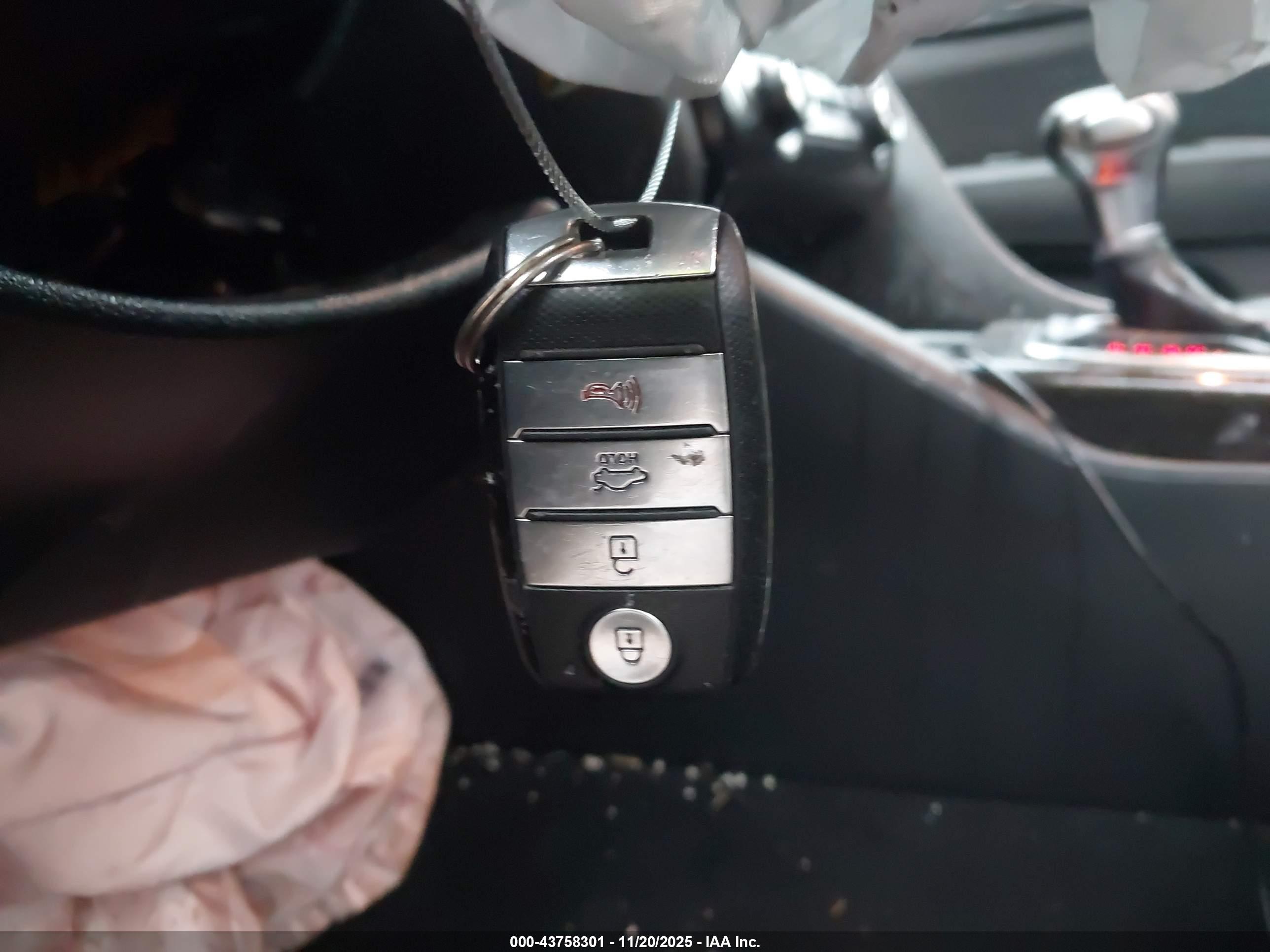 KIA OPTIMA image 11