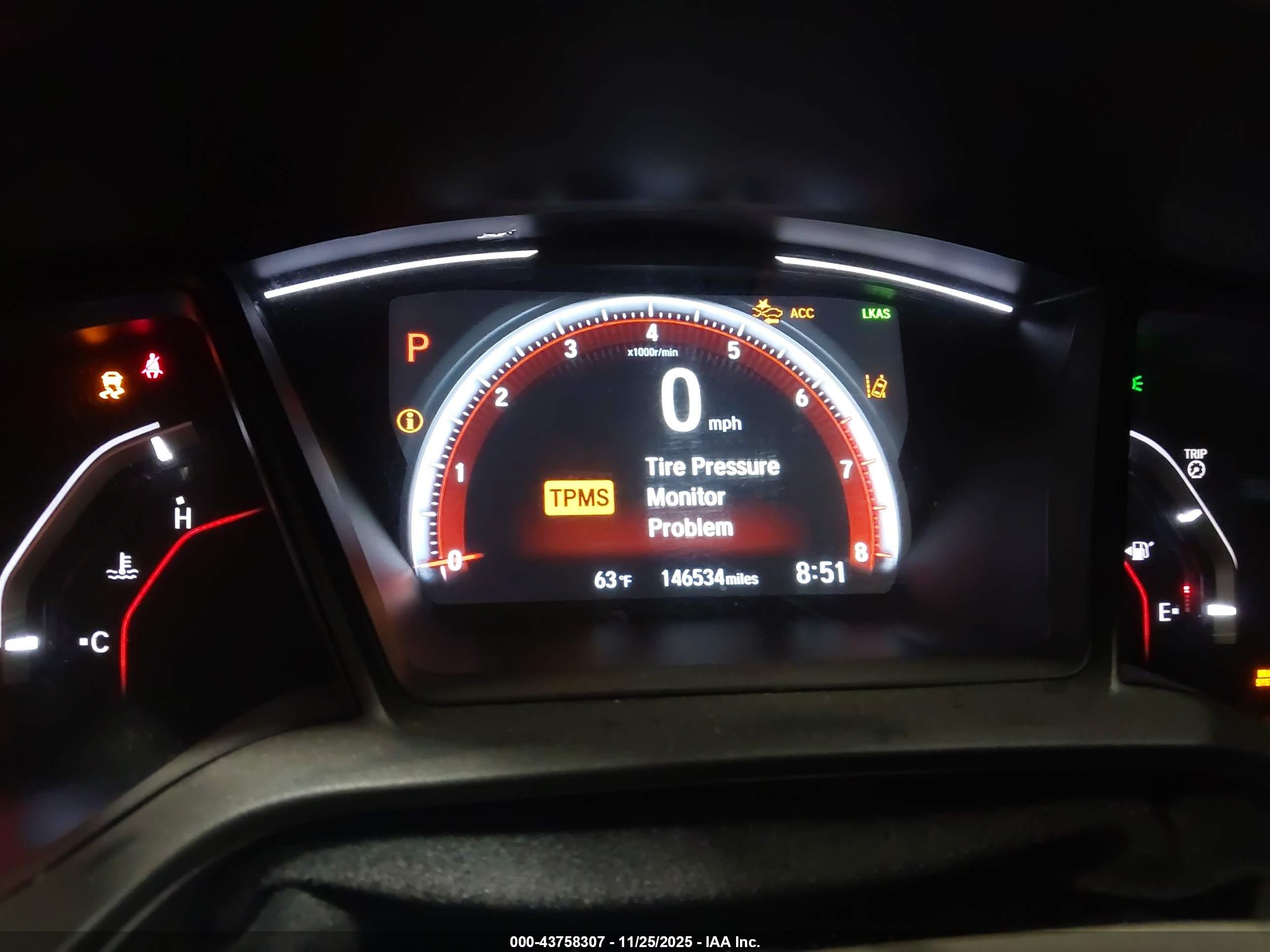HONDA CIVIC image 7