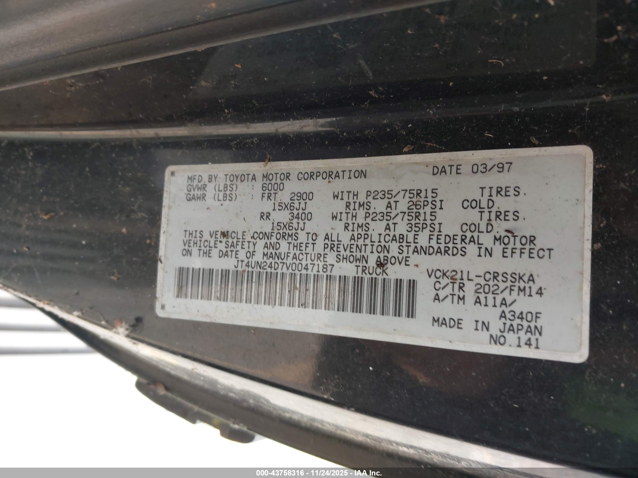 TOYOTA T100 image 9