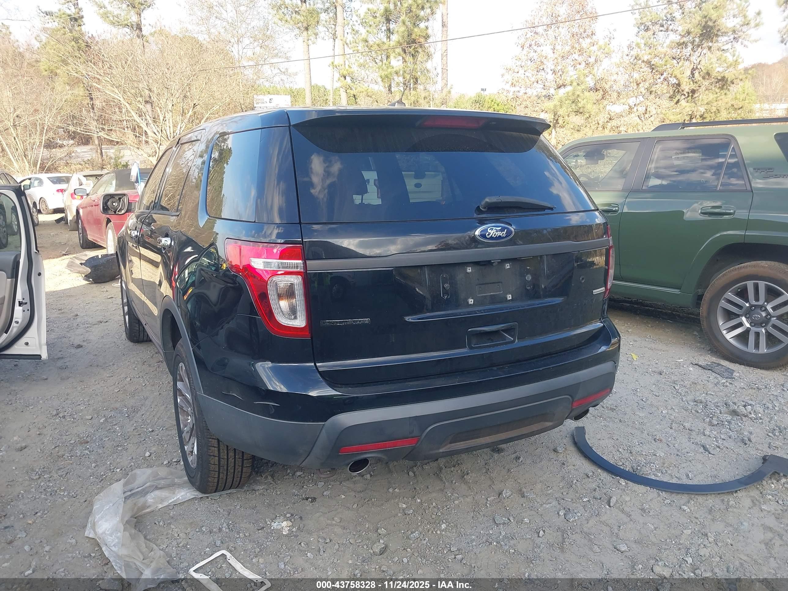 FORD UTILITY image 3
