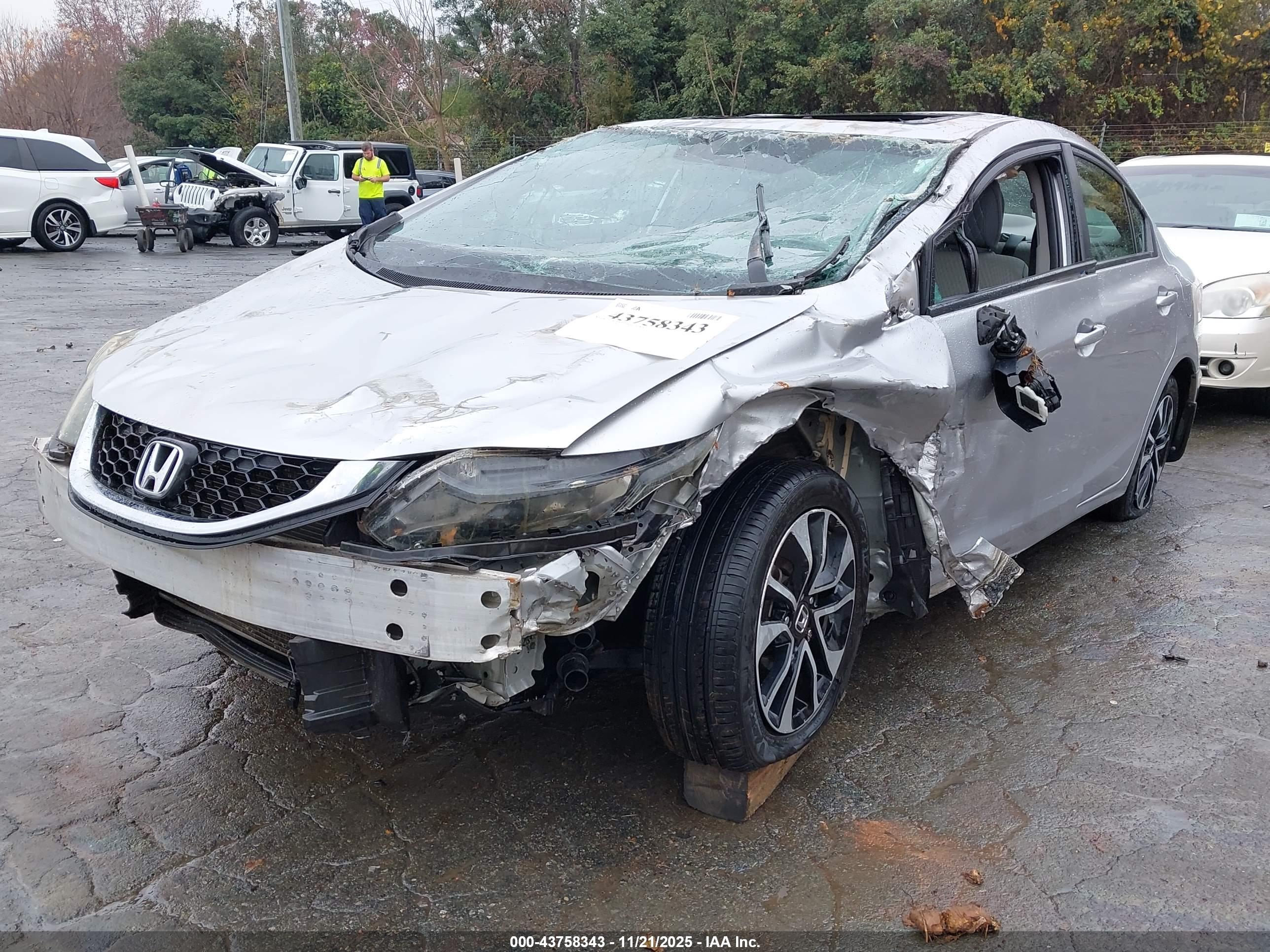 HONDA CIVIC image 2