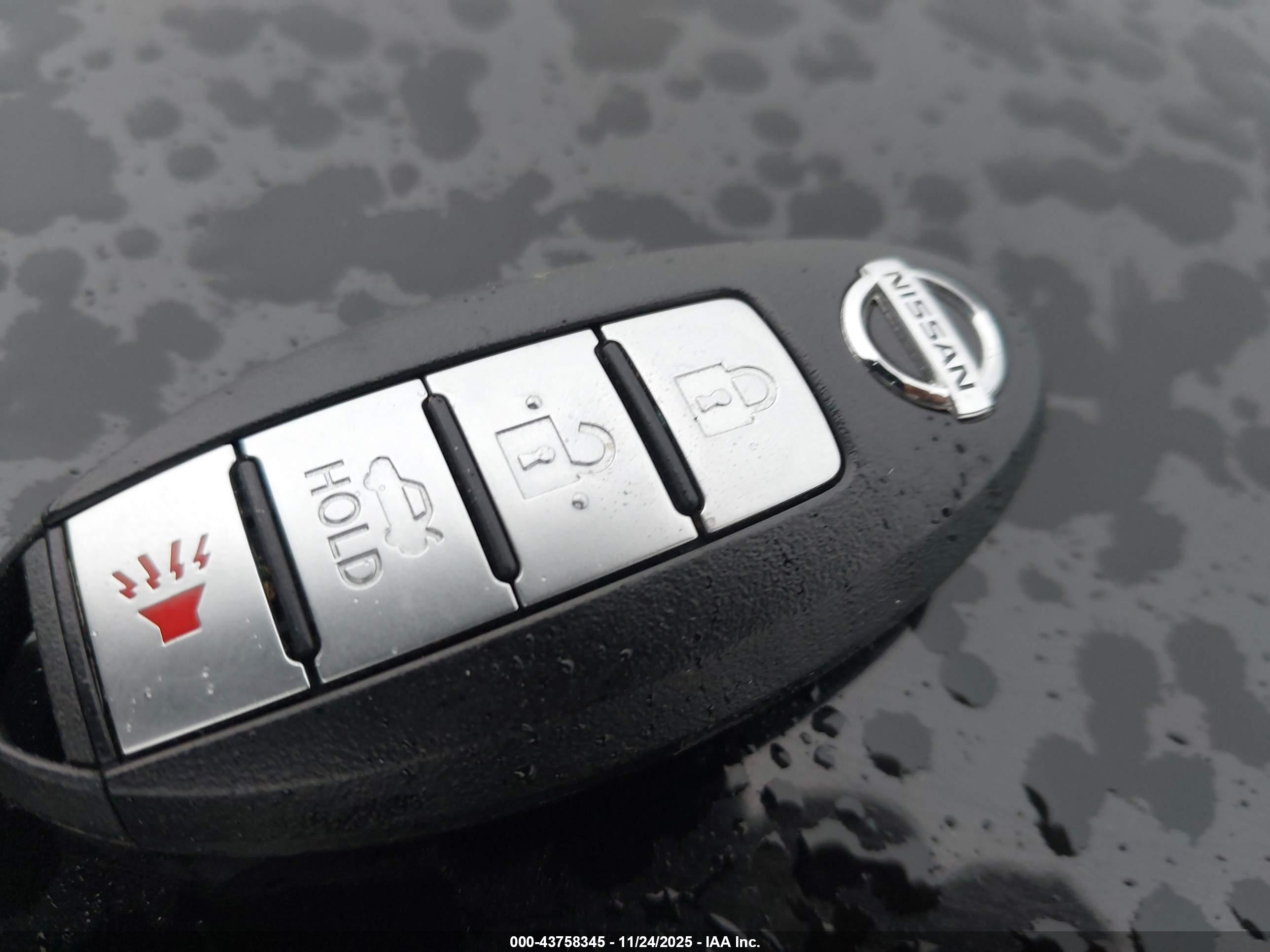 NISSAN ALTIMA image 11