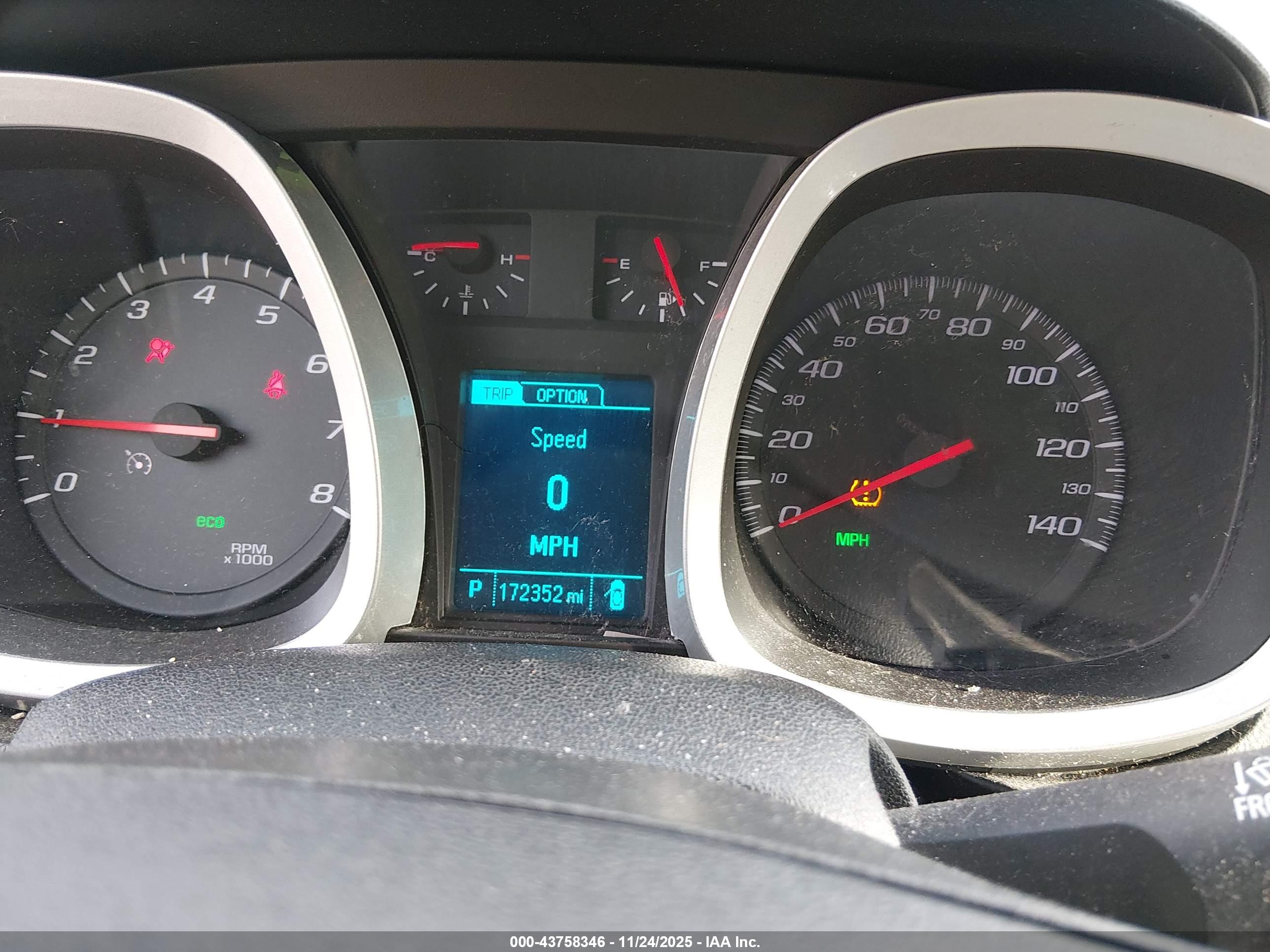 CHEVROLET EQUINOX image 7