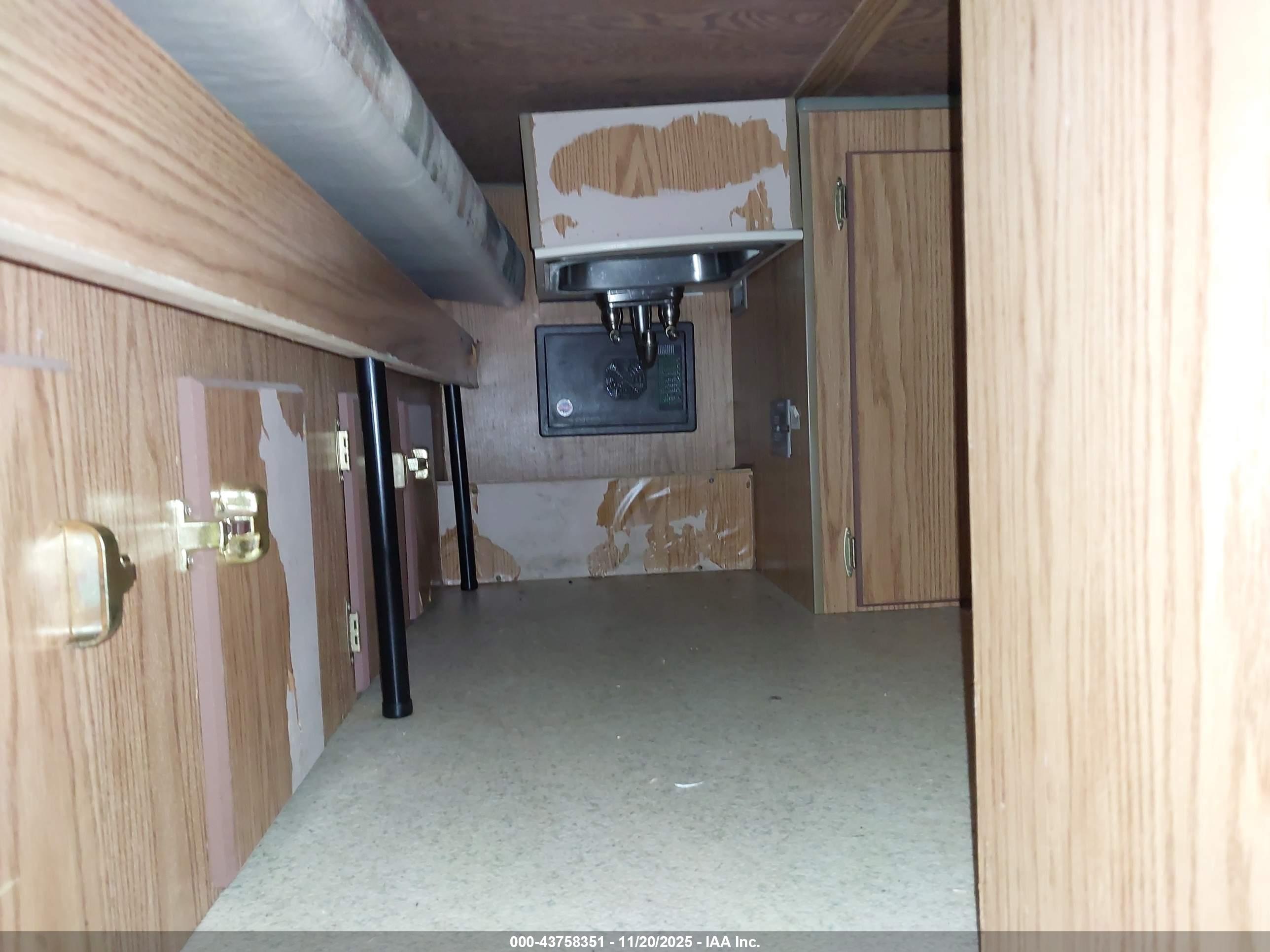 JAYCO EAGLE image 8