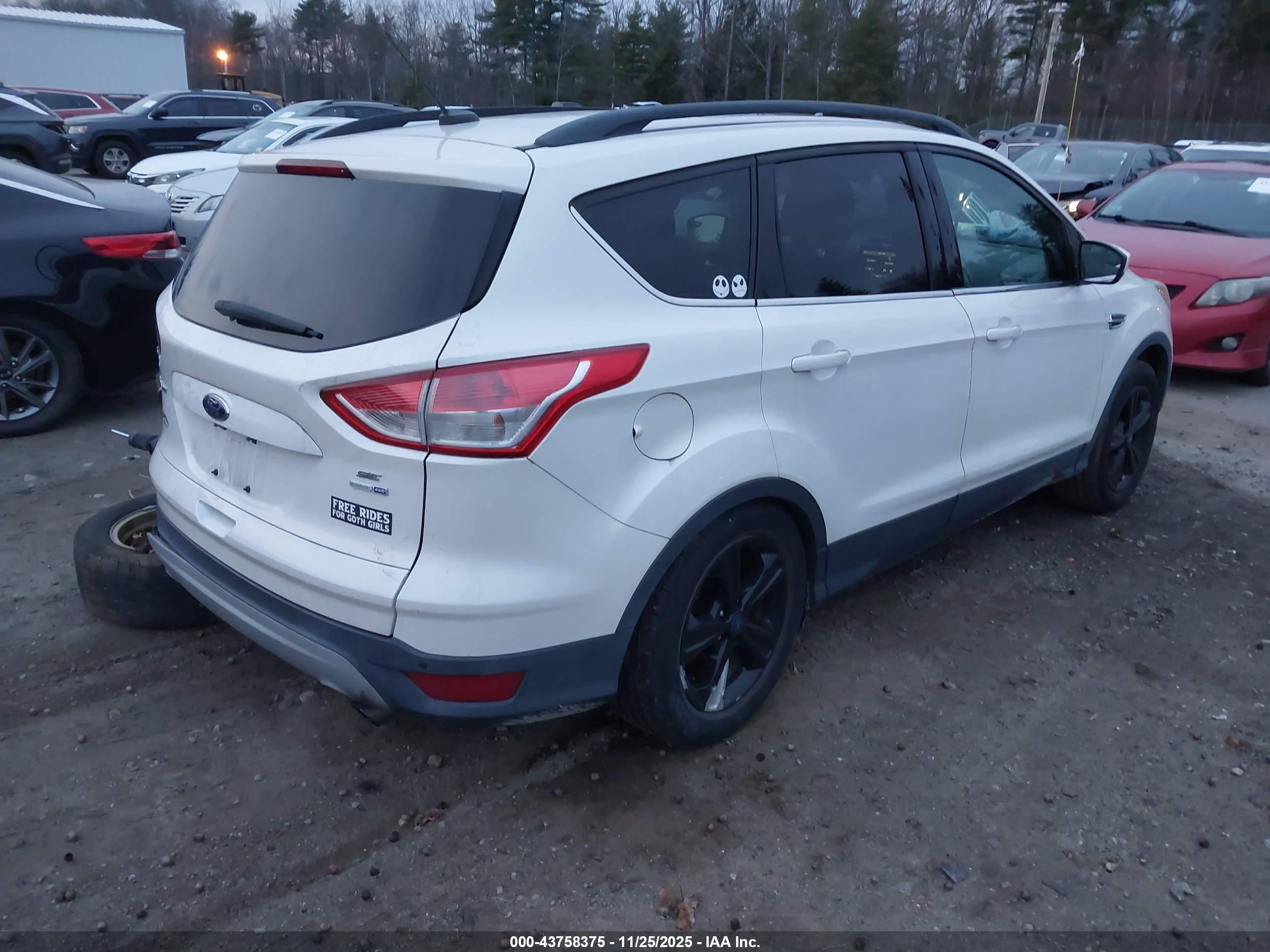 FORD ESCAPE image 4