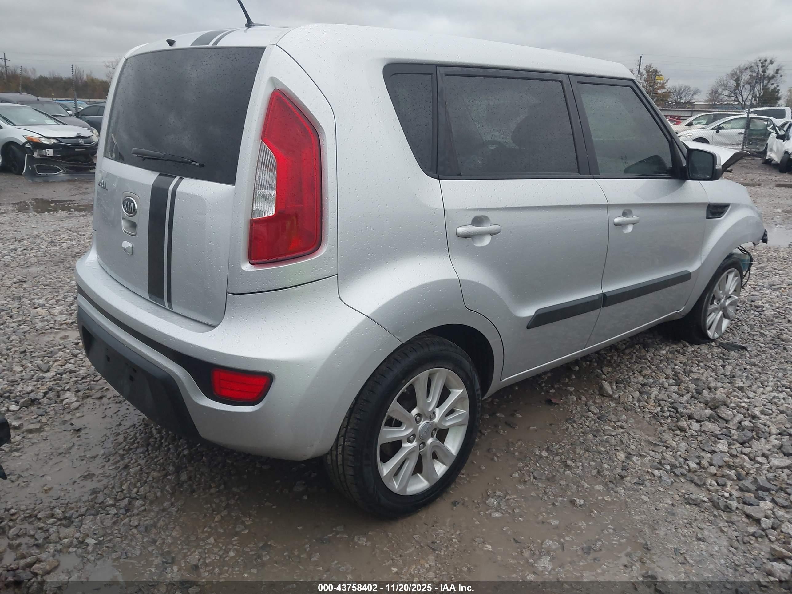 KIA SOUL image 4