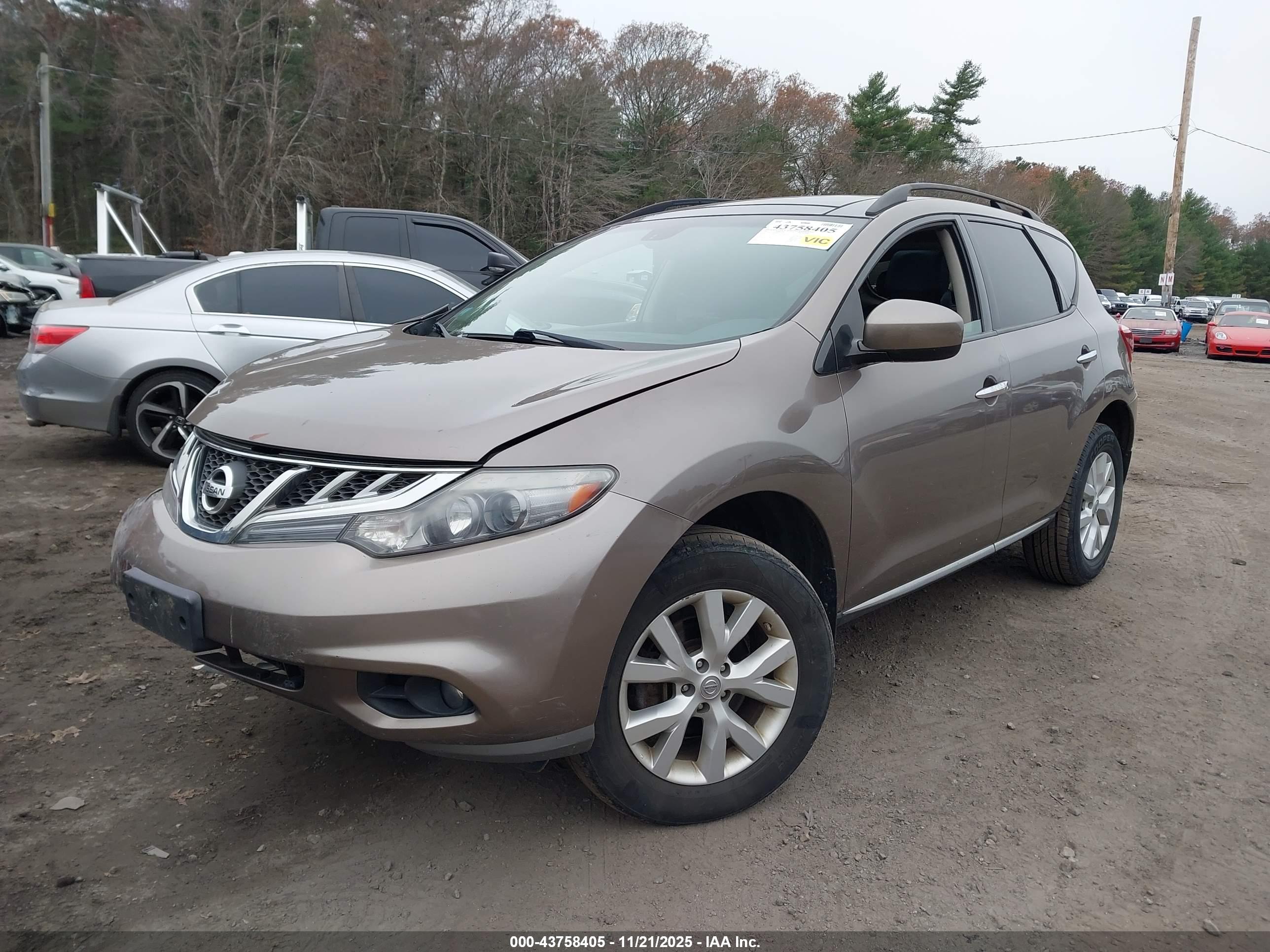 NISSAN MURANO image 2
