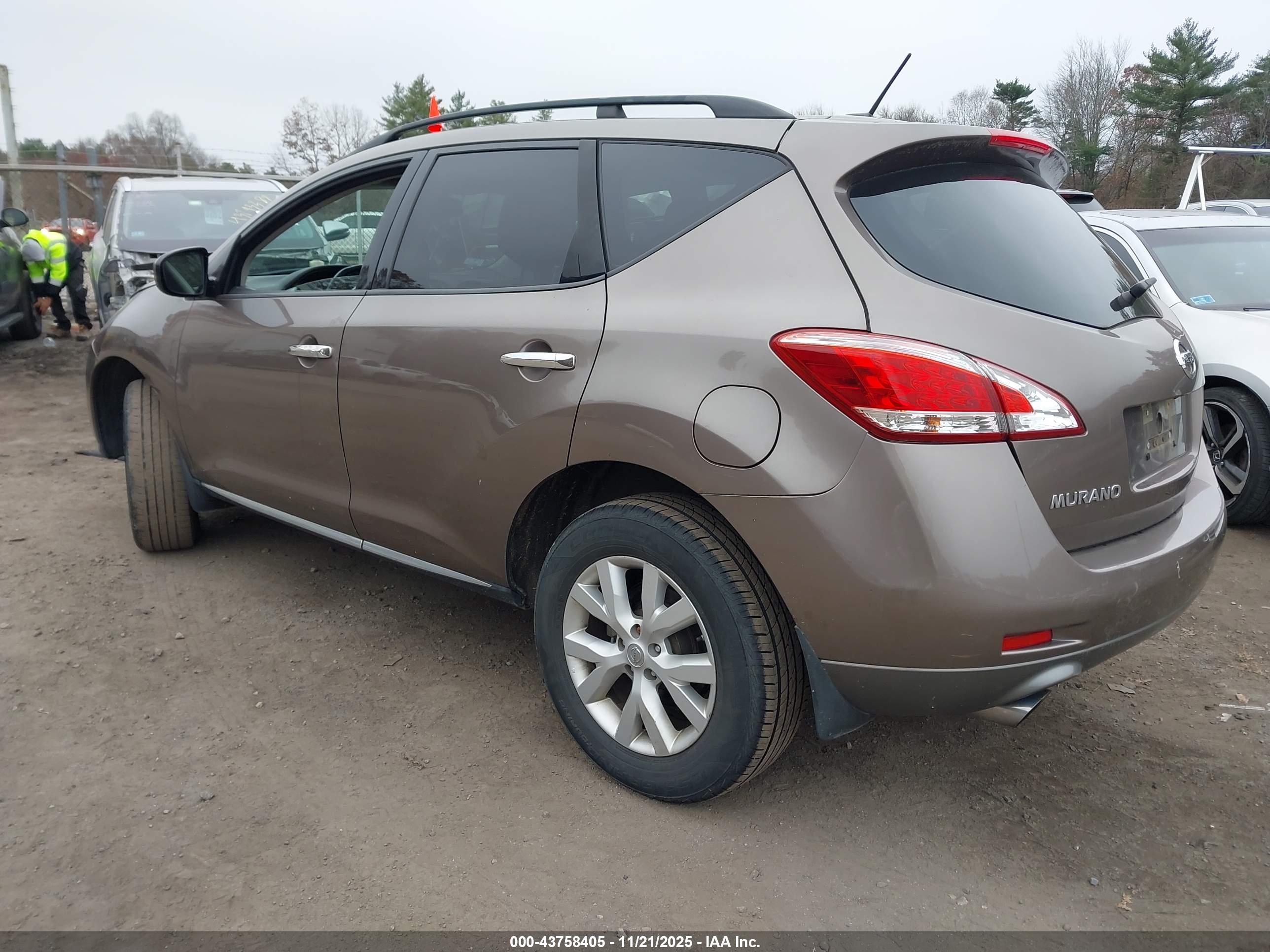 NISSAN MURANO image 3