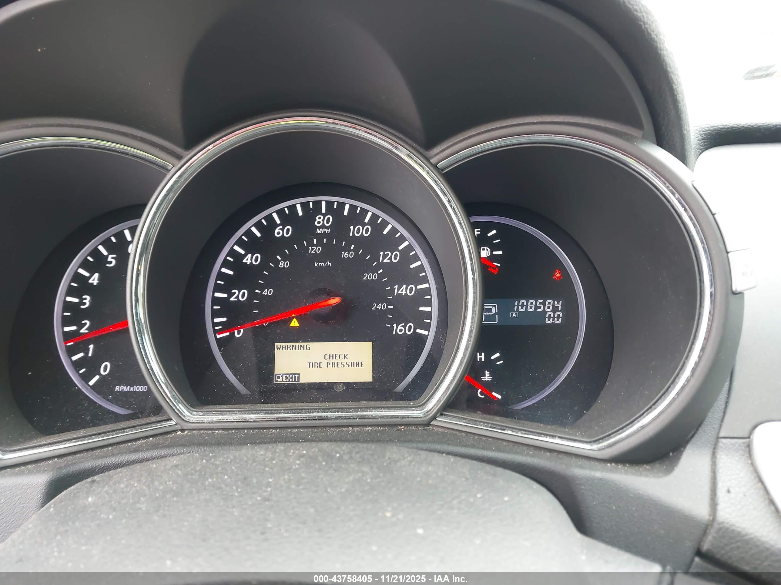NISSAN MURANO image 7
