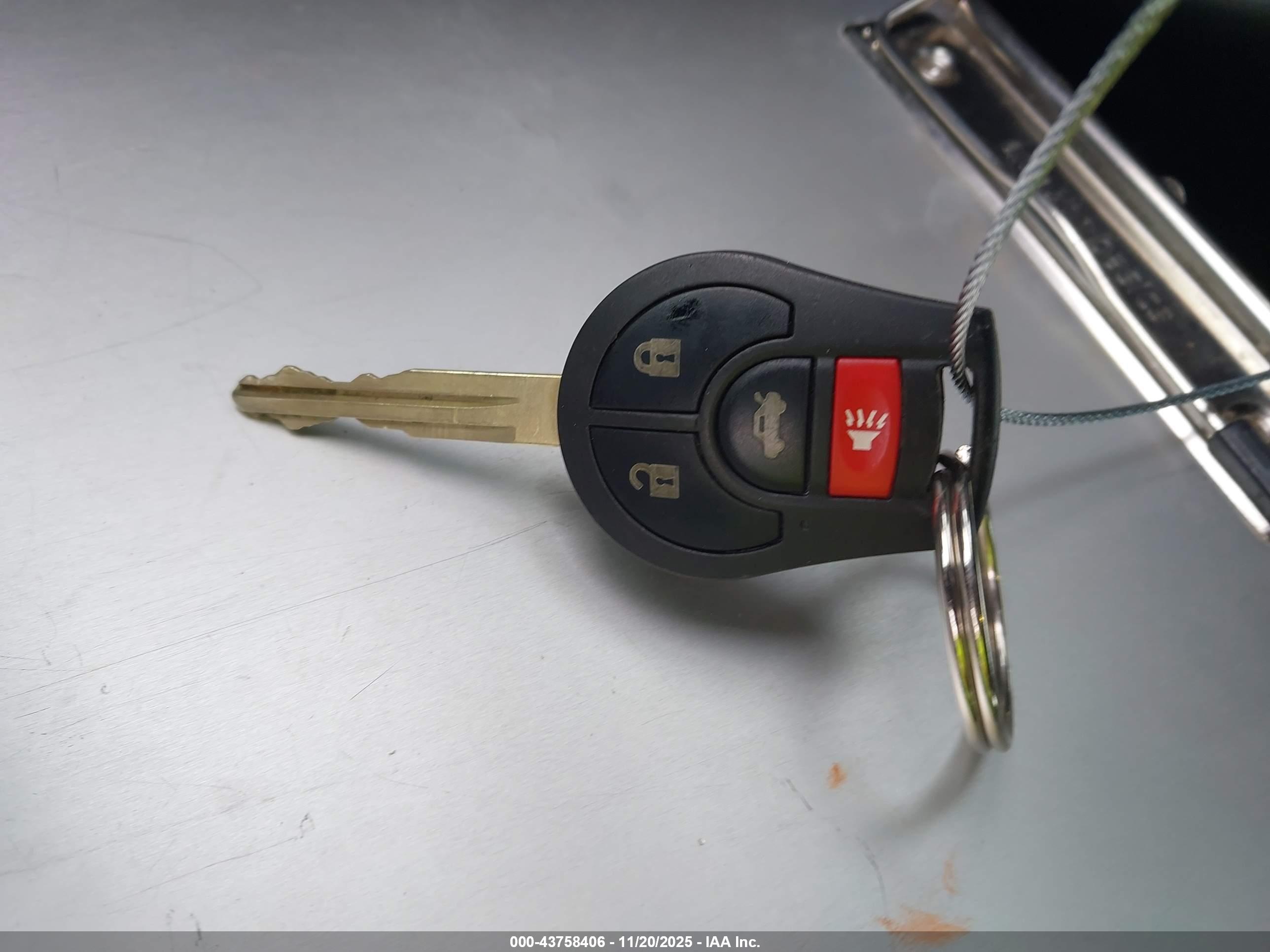NISSAN SENTRA image 11