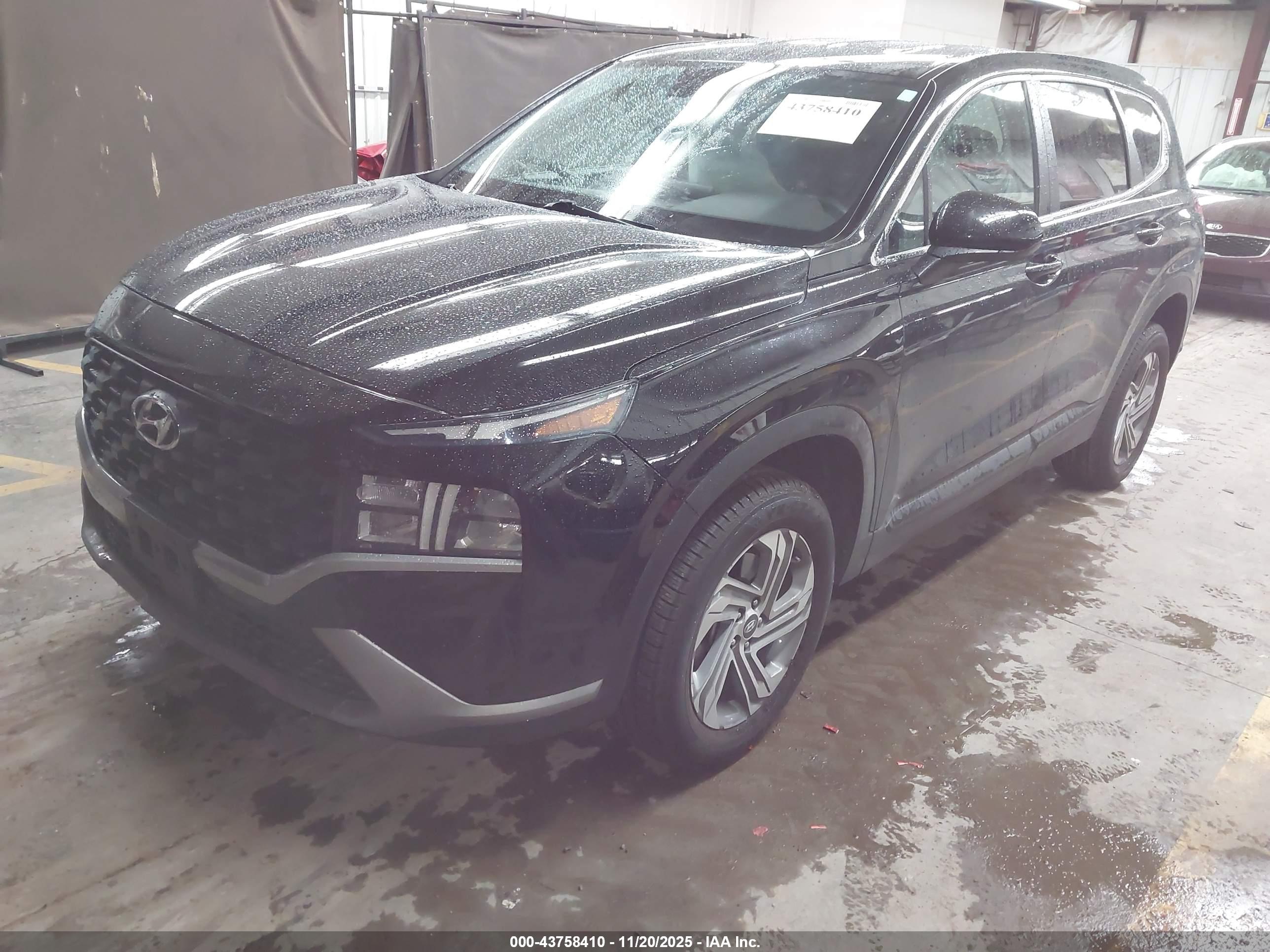 HYUNDAI SANTA image 2