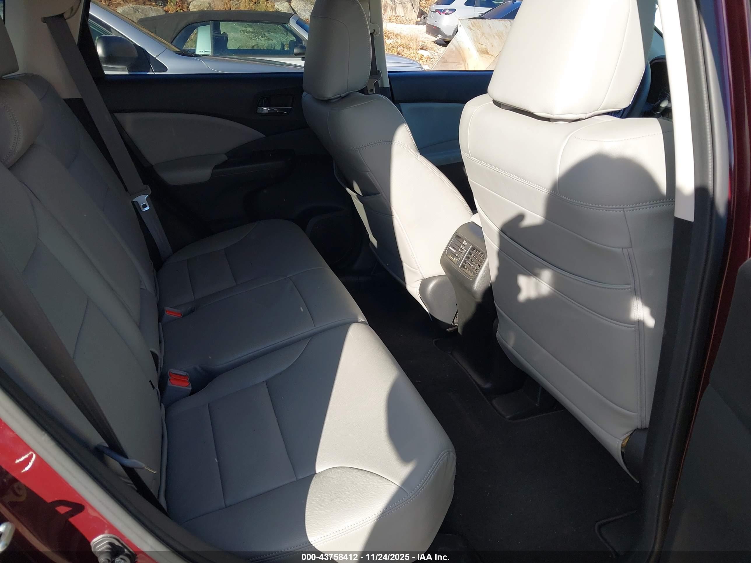 HONDA CR-V image 8
