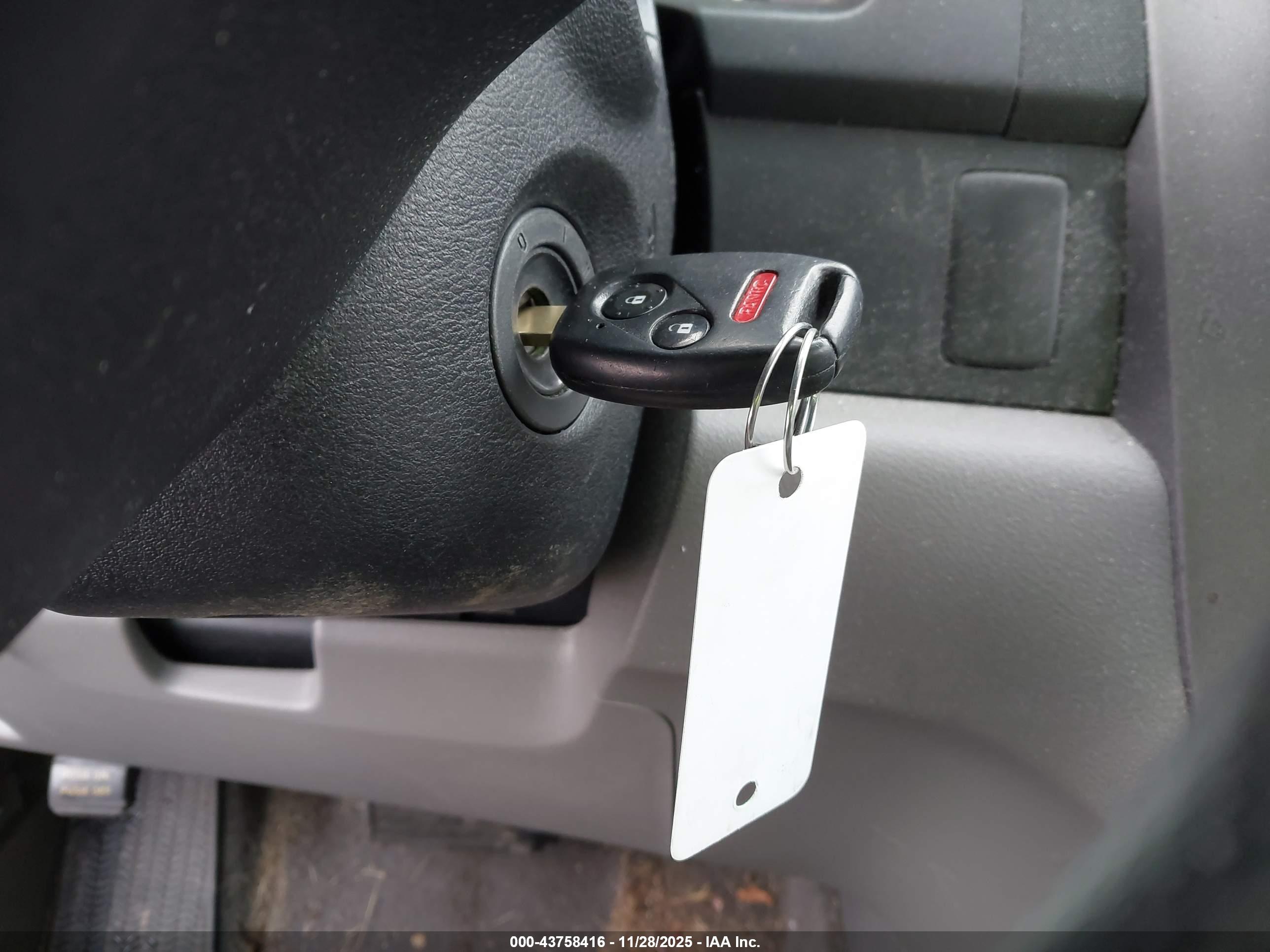 HONDA CR-V image 11