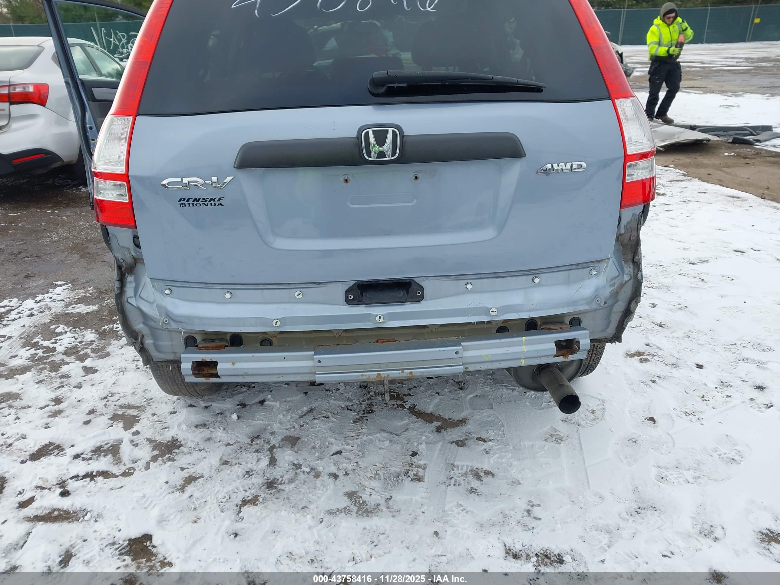 HONDA CR-V image 6
