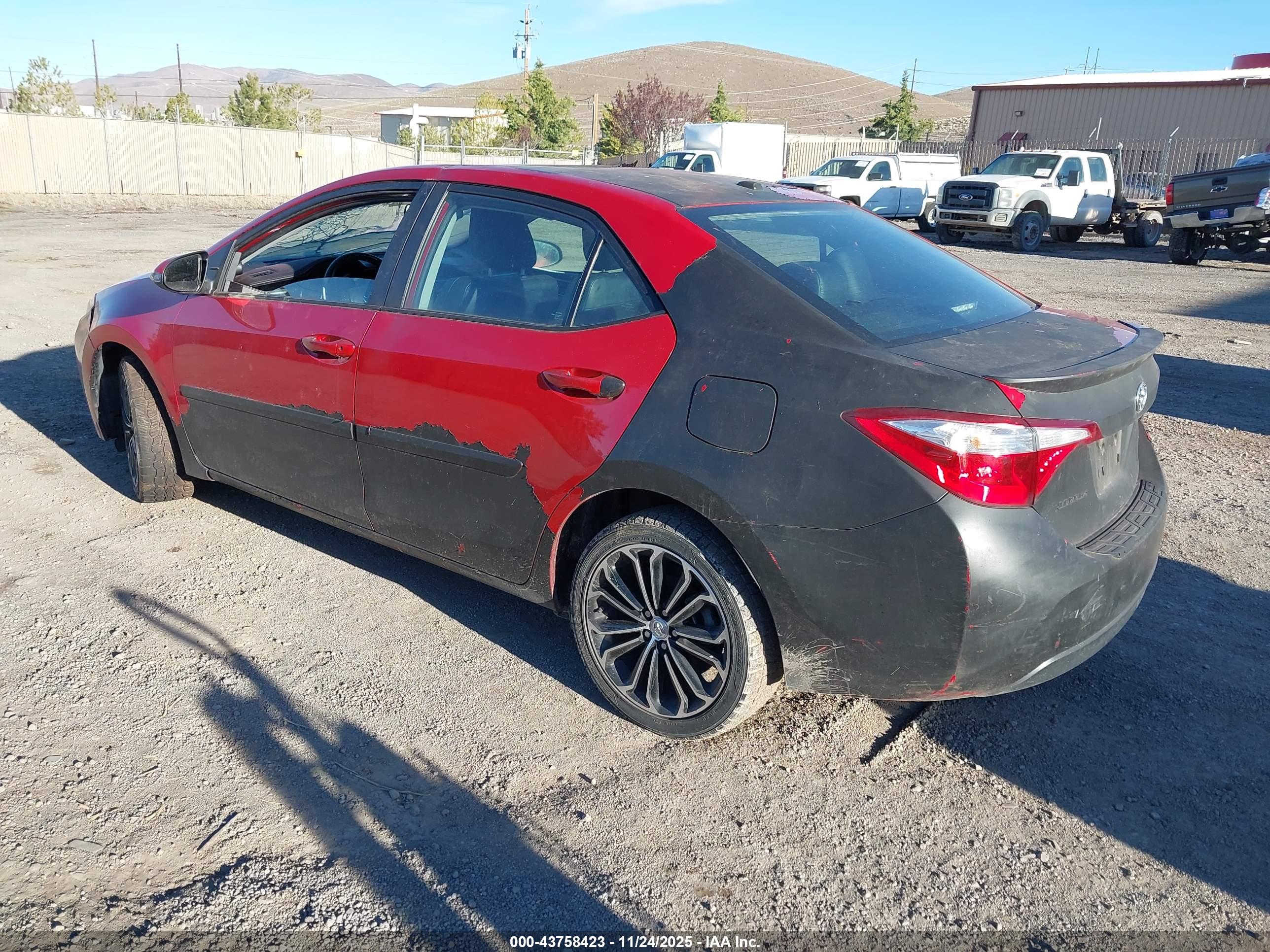 TOYOTA COROLLA image 3