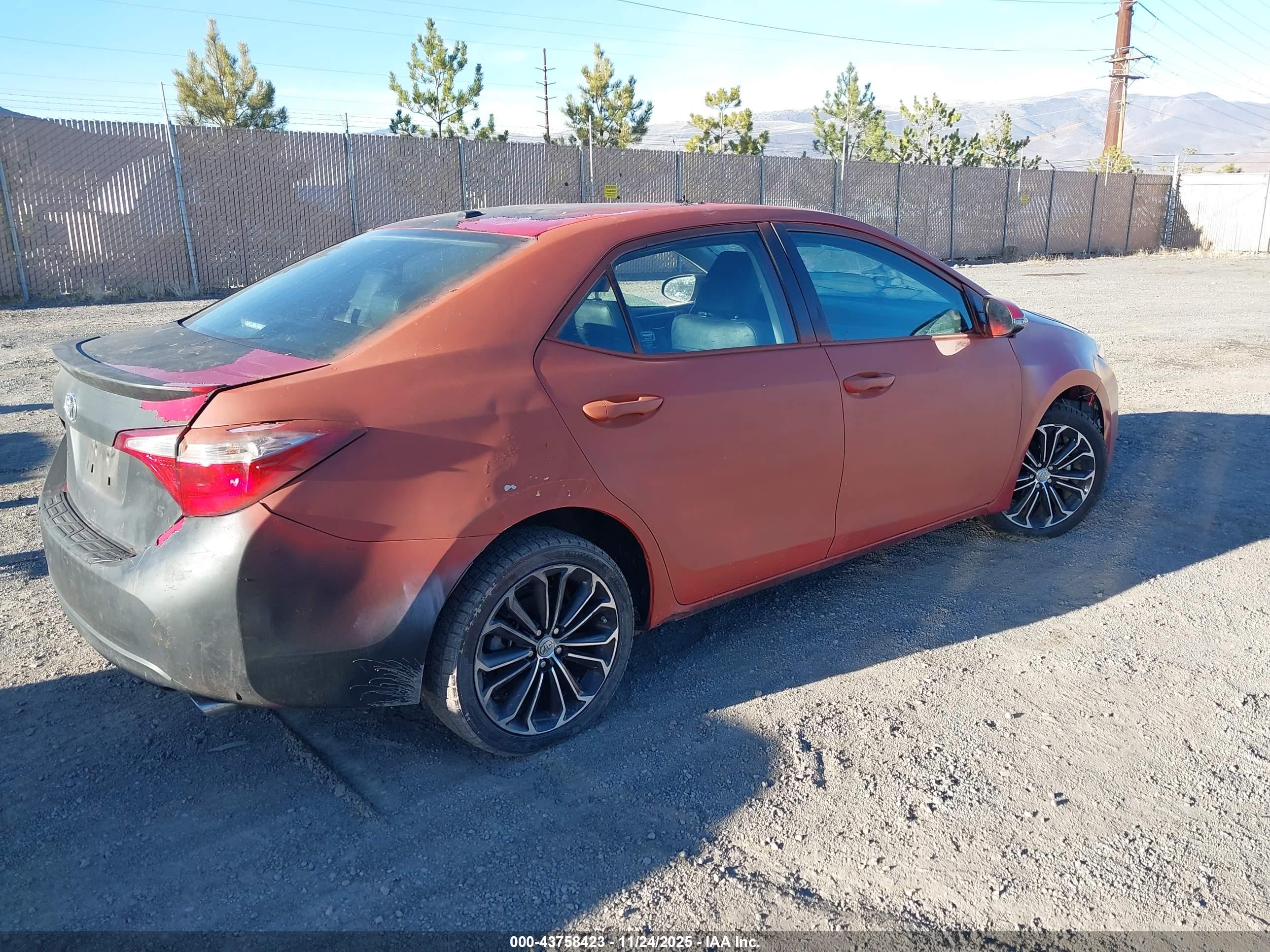 TOYOTA COROLLA image 4