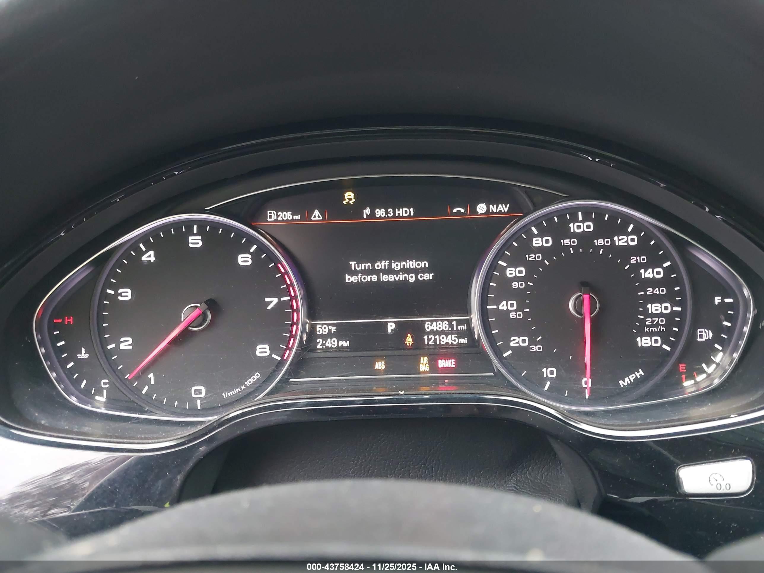 AUDI A8 image 7