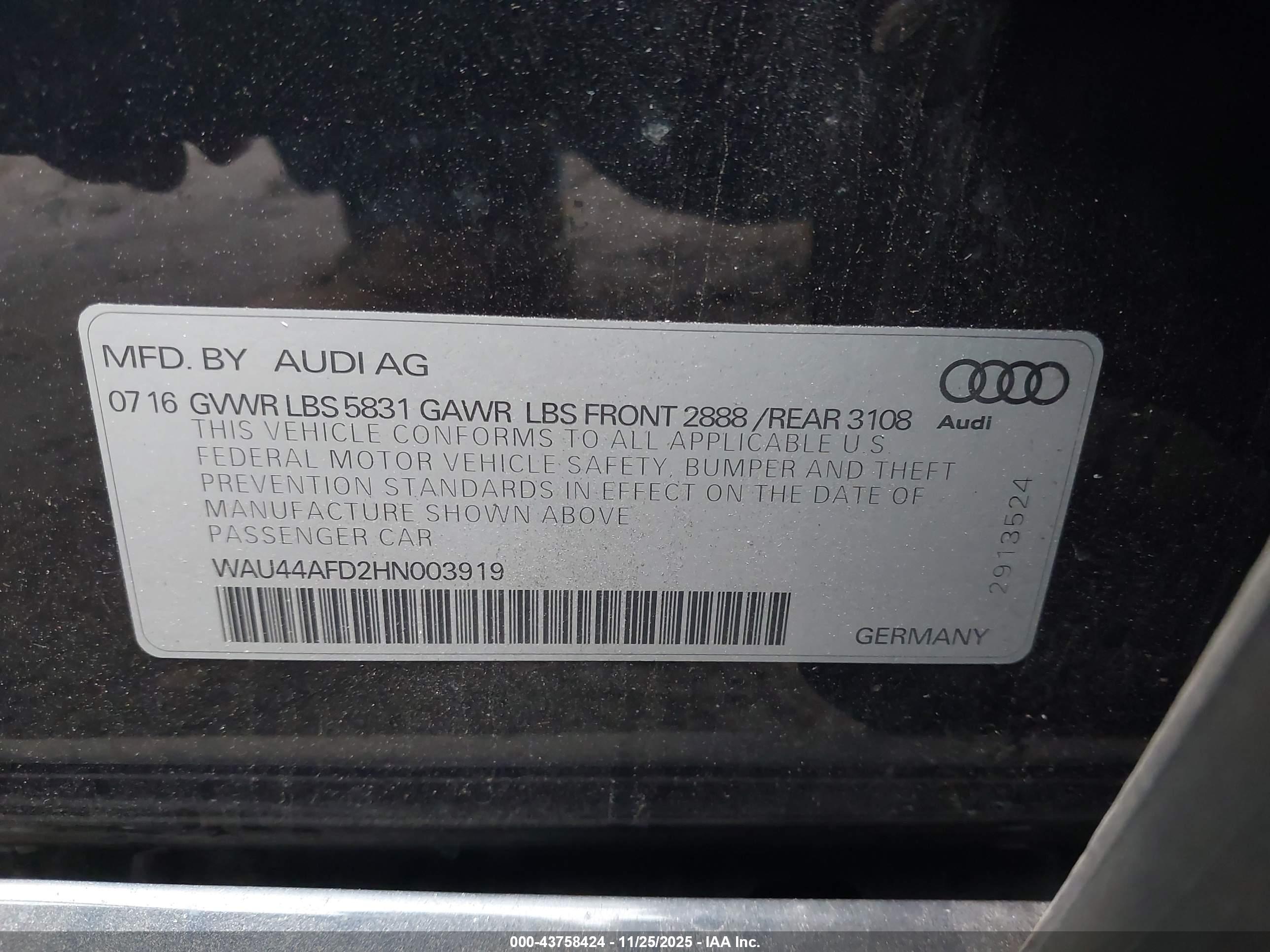 AUDI A8 image 9