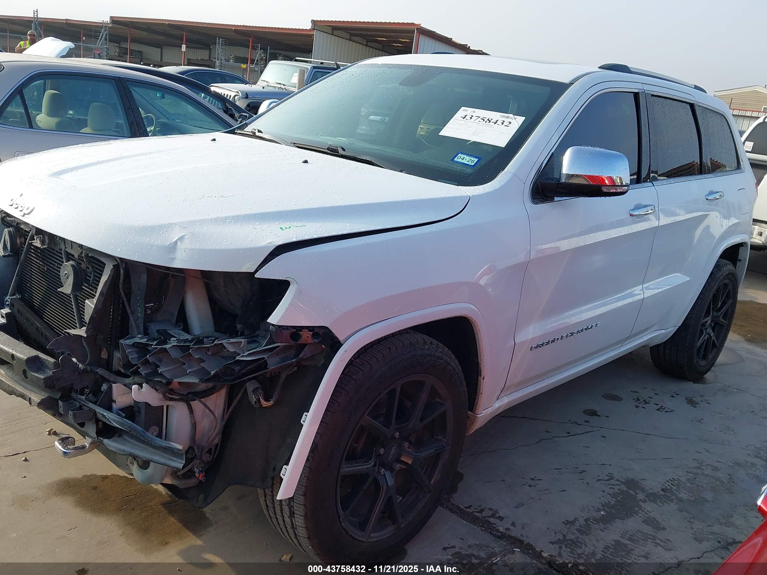 JEEP GRAND image 2