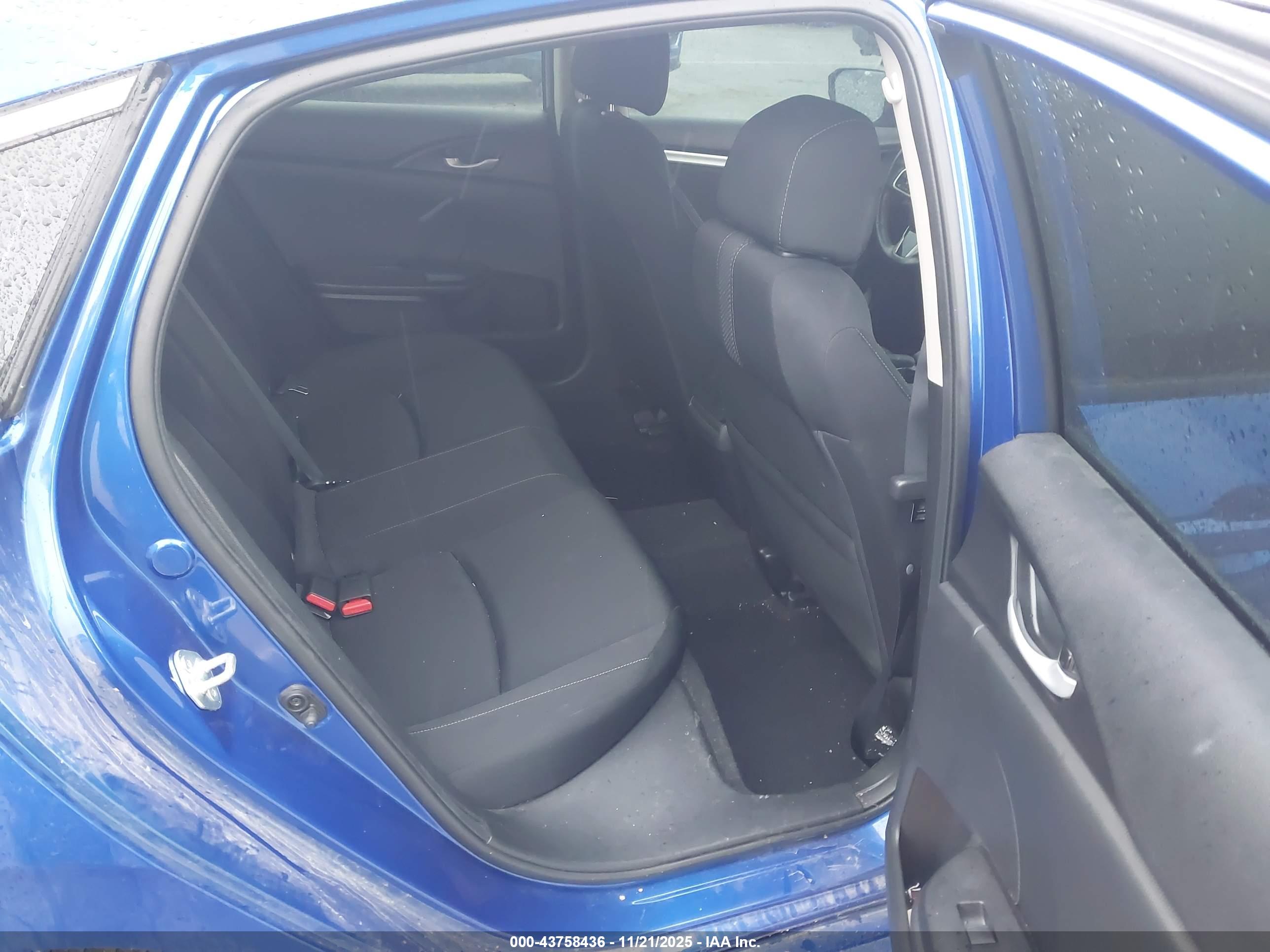 HONDA CIVIC image 8