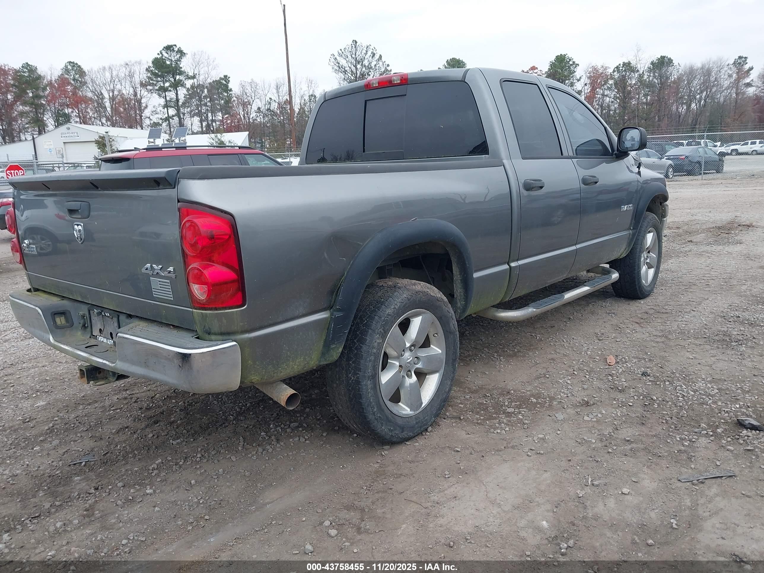 DODGE RAM image 4