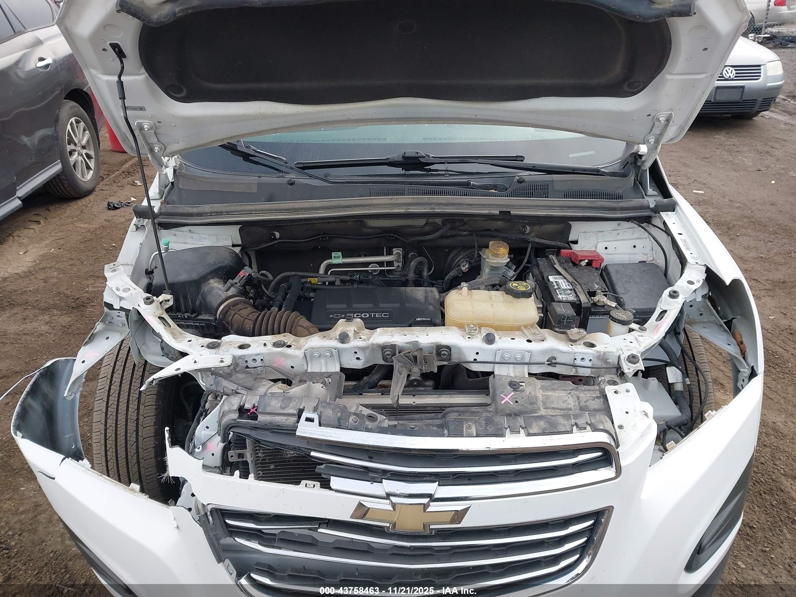 CHEVROLET TRAX image 10