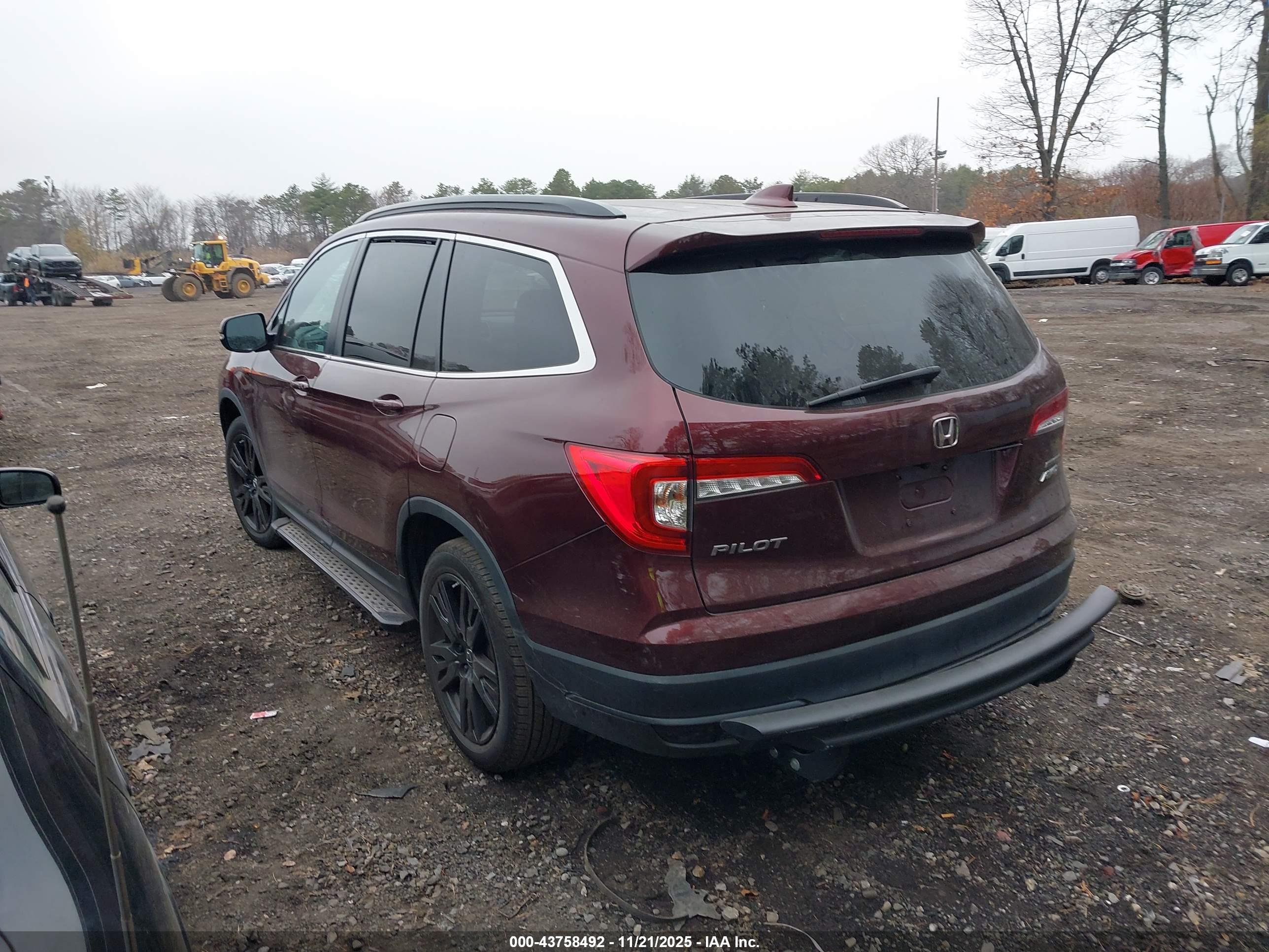 HONDA PILOT image 3
