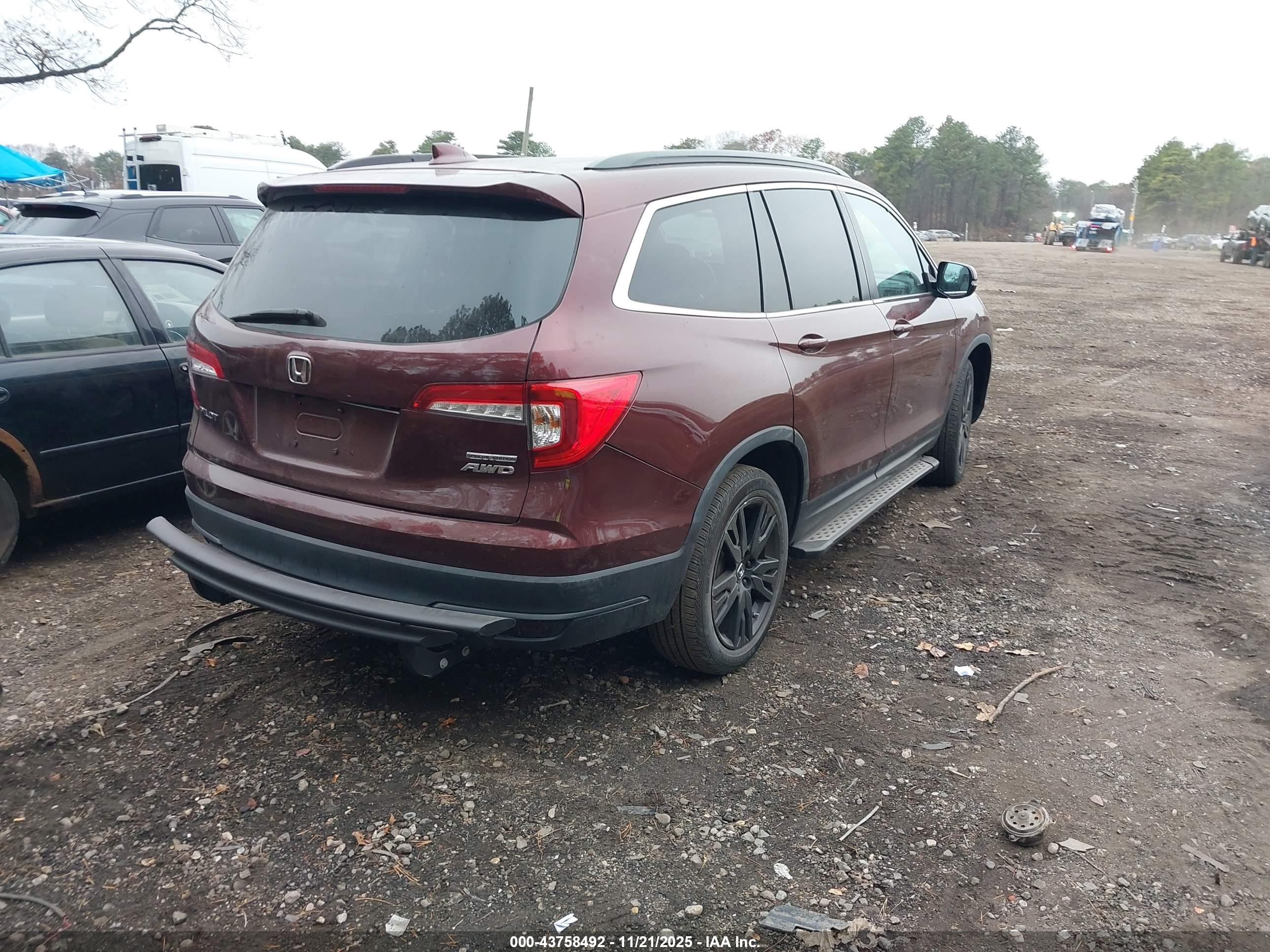 HONDA PILOT image 4