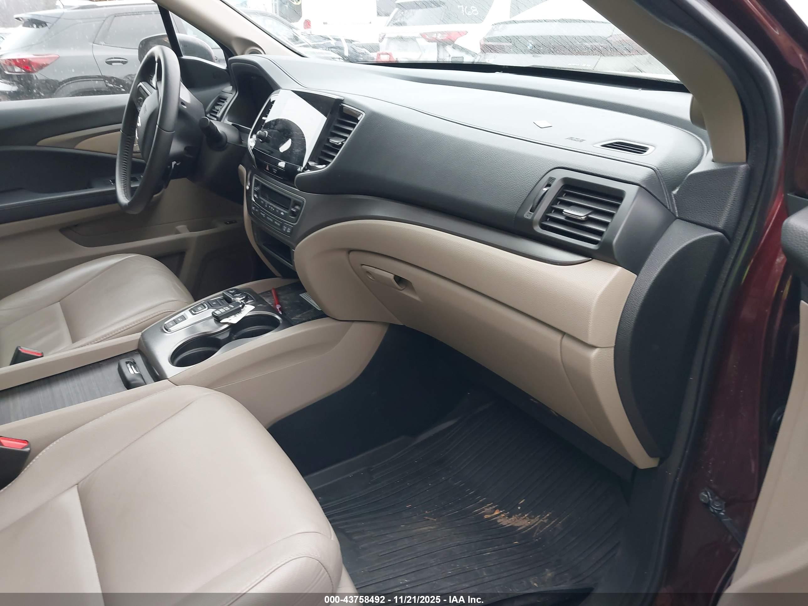HONDA PILOT image 5