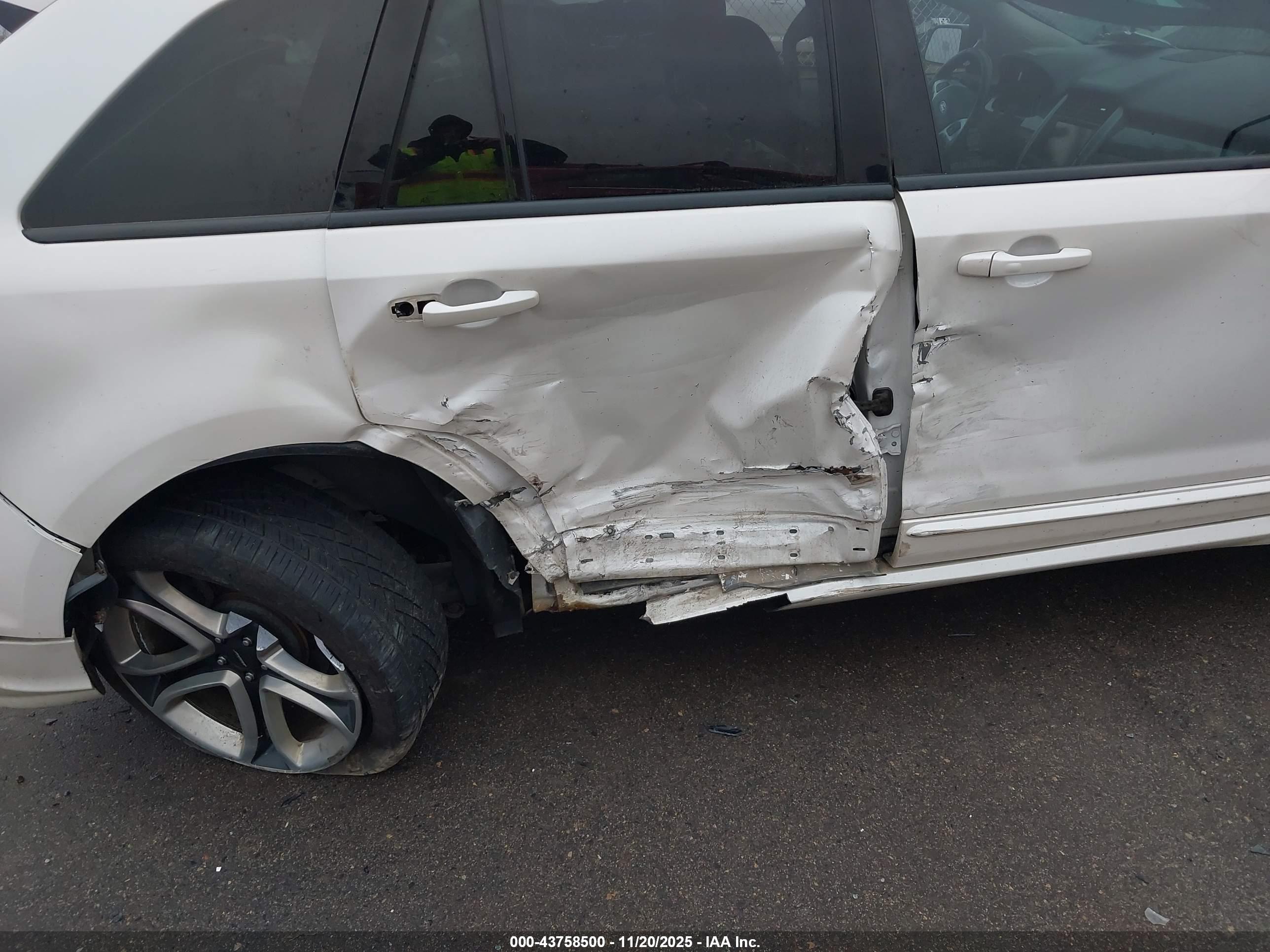 FORD EDGE image 6