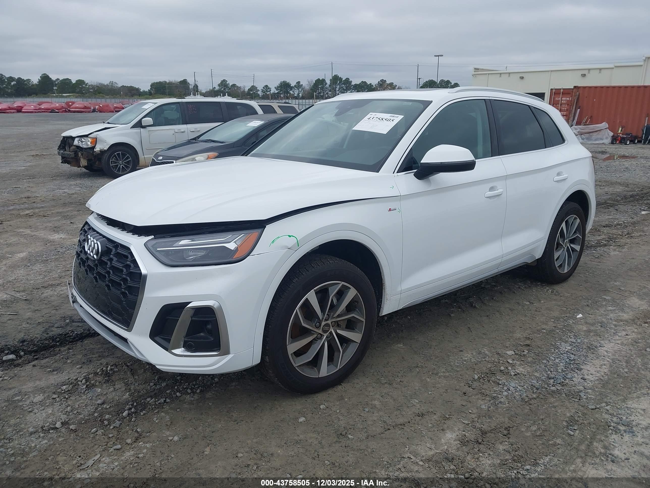 AUDI Q5 image 2