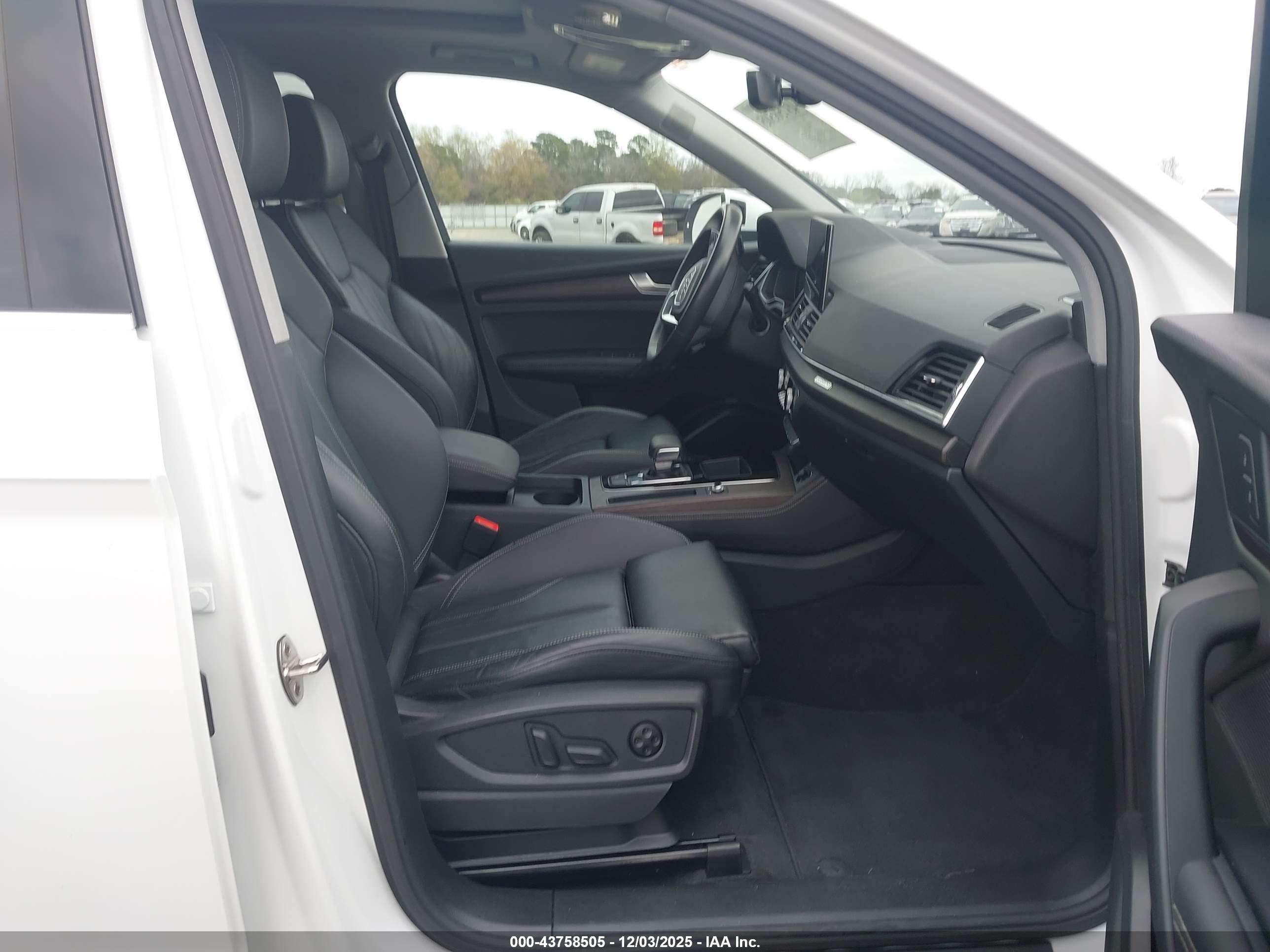 AUDI Q5 image 5