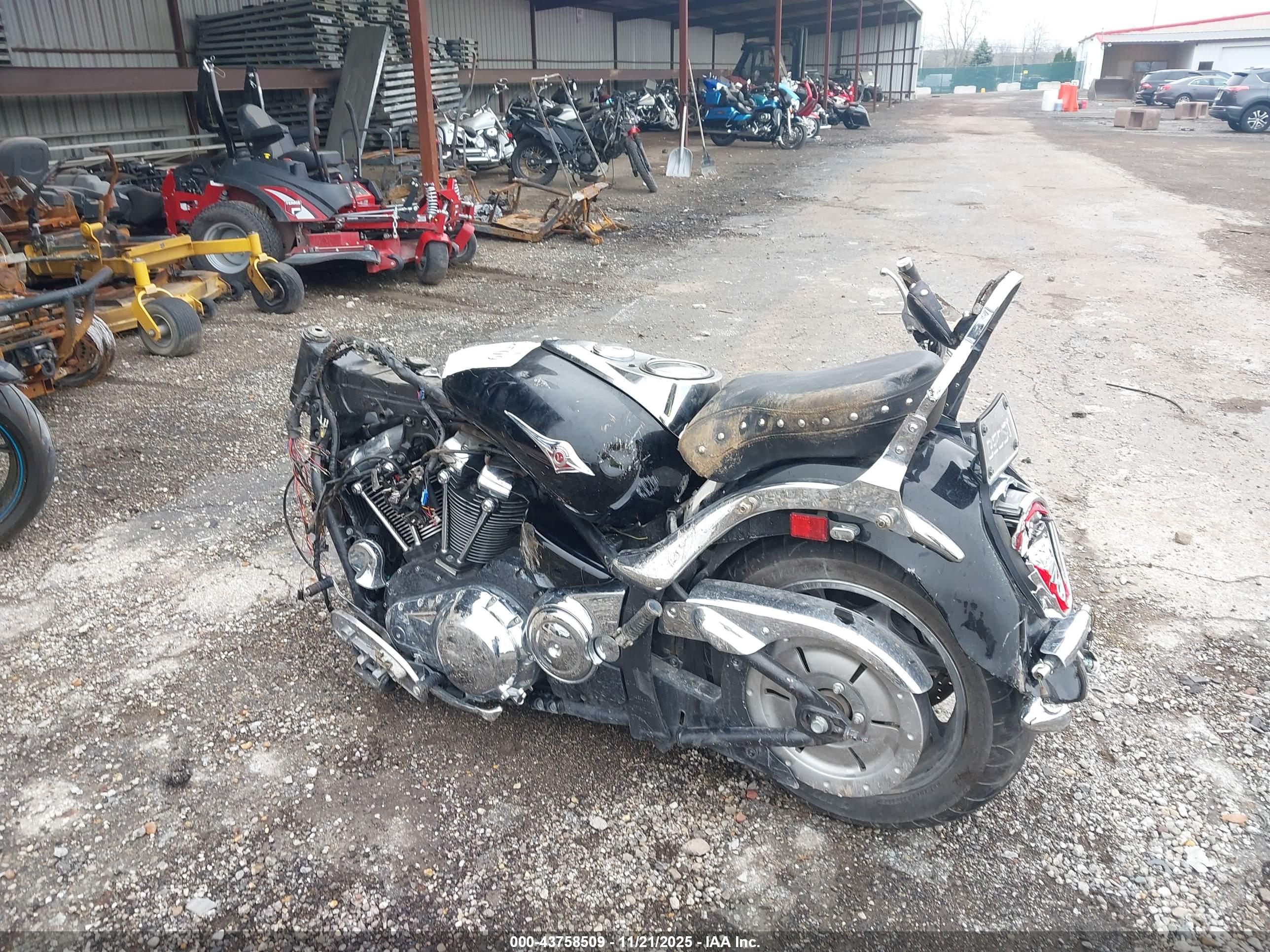 KAWASAKI VN2000 image 3