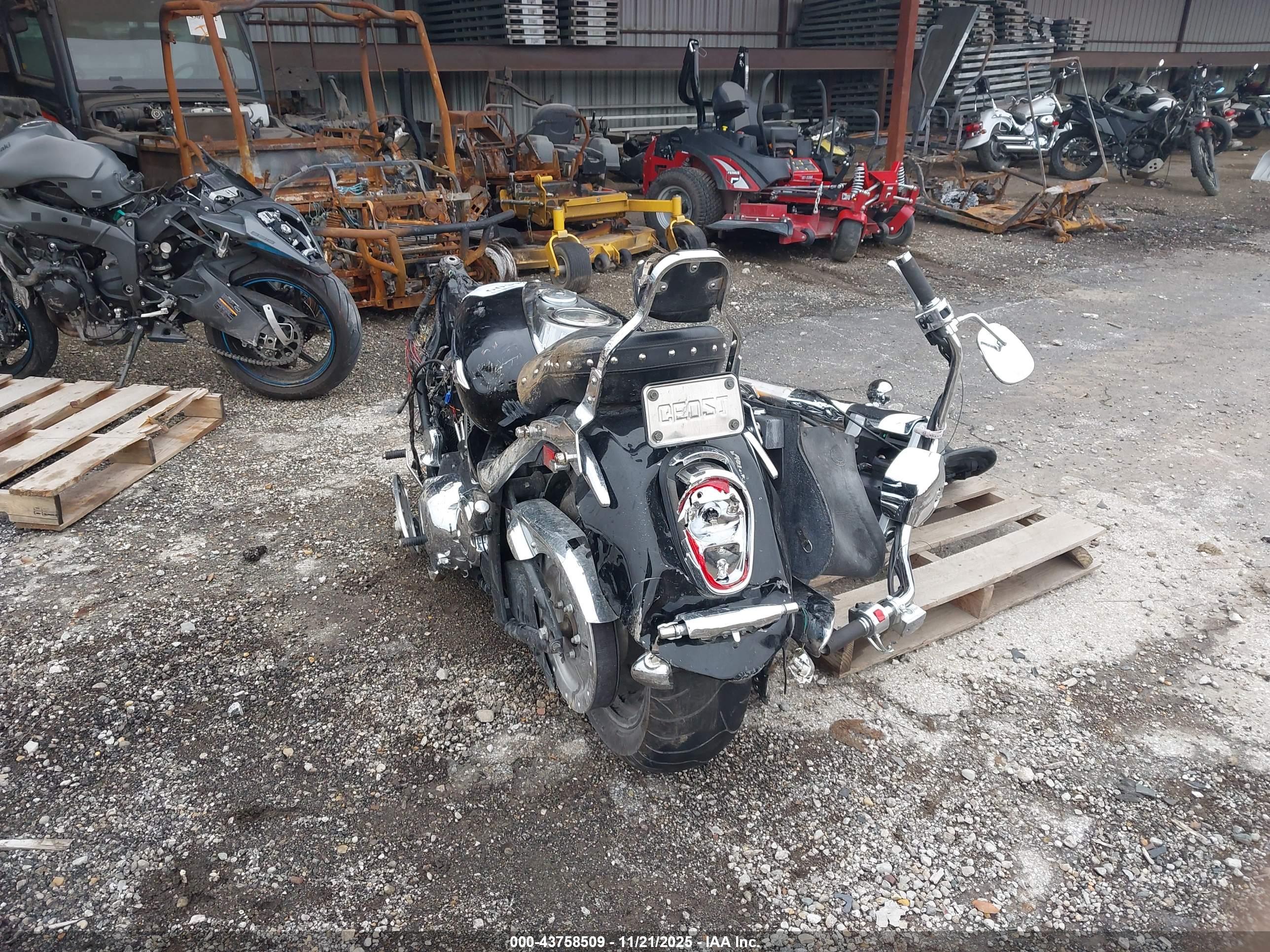 KAWASAKI VN2000 image 6