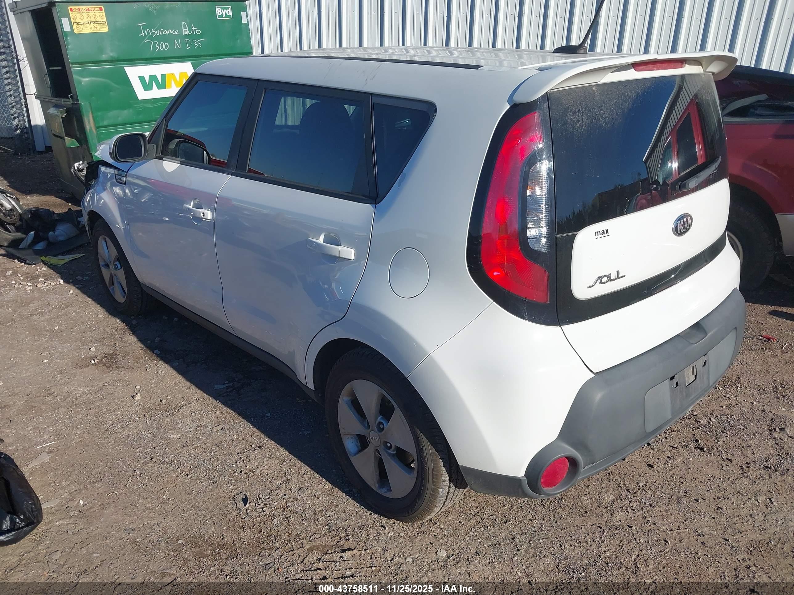 KIA SOUL image 3