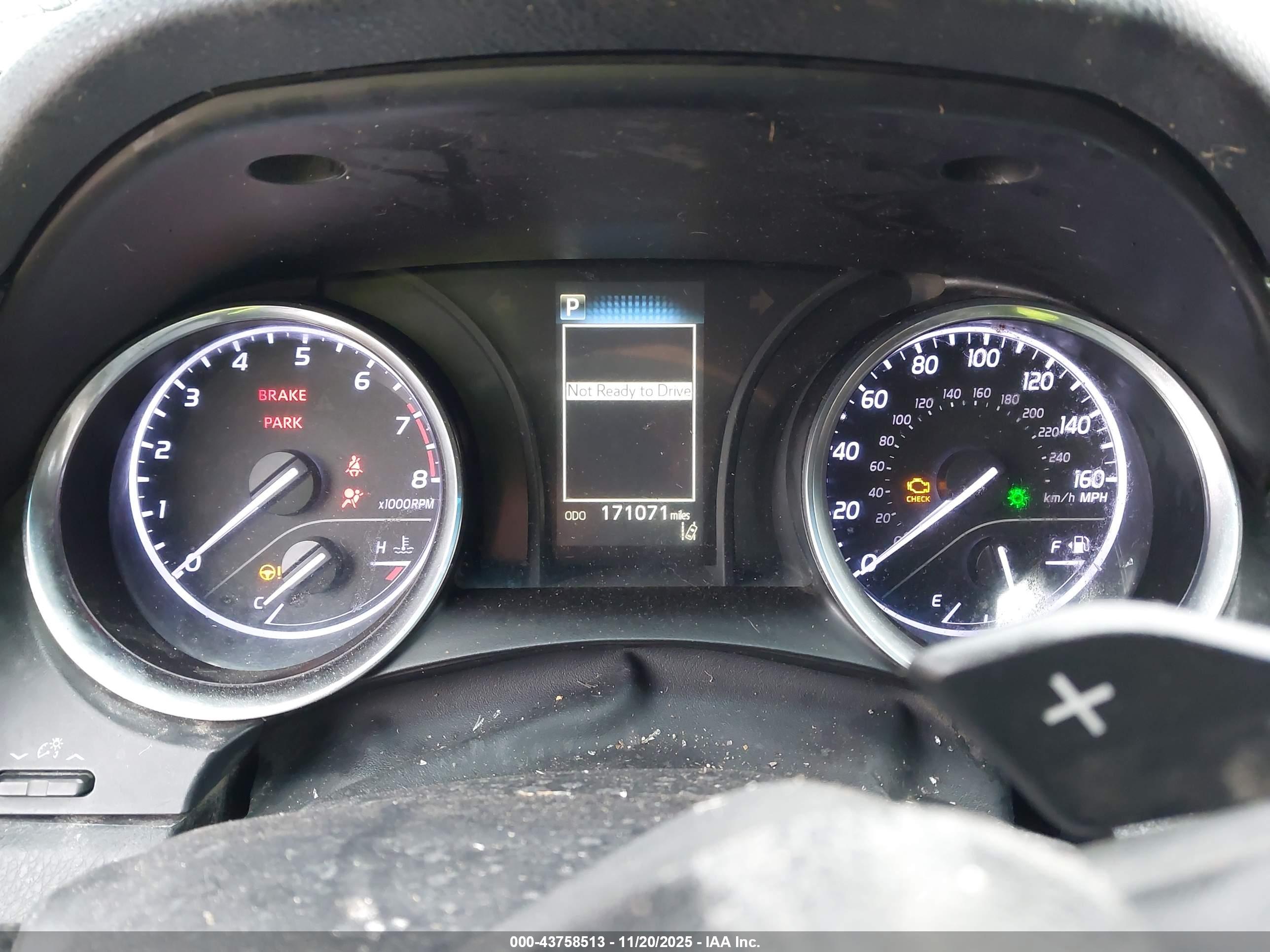 TOYOTA CAMRY image 7